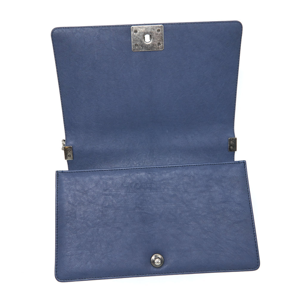 chanel-boy-bag-with-top-handle-navy-ruthenium-sliver-hardware
