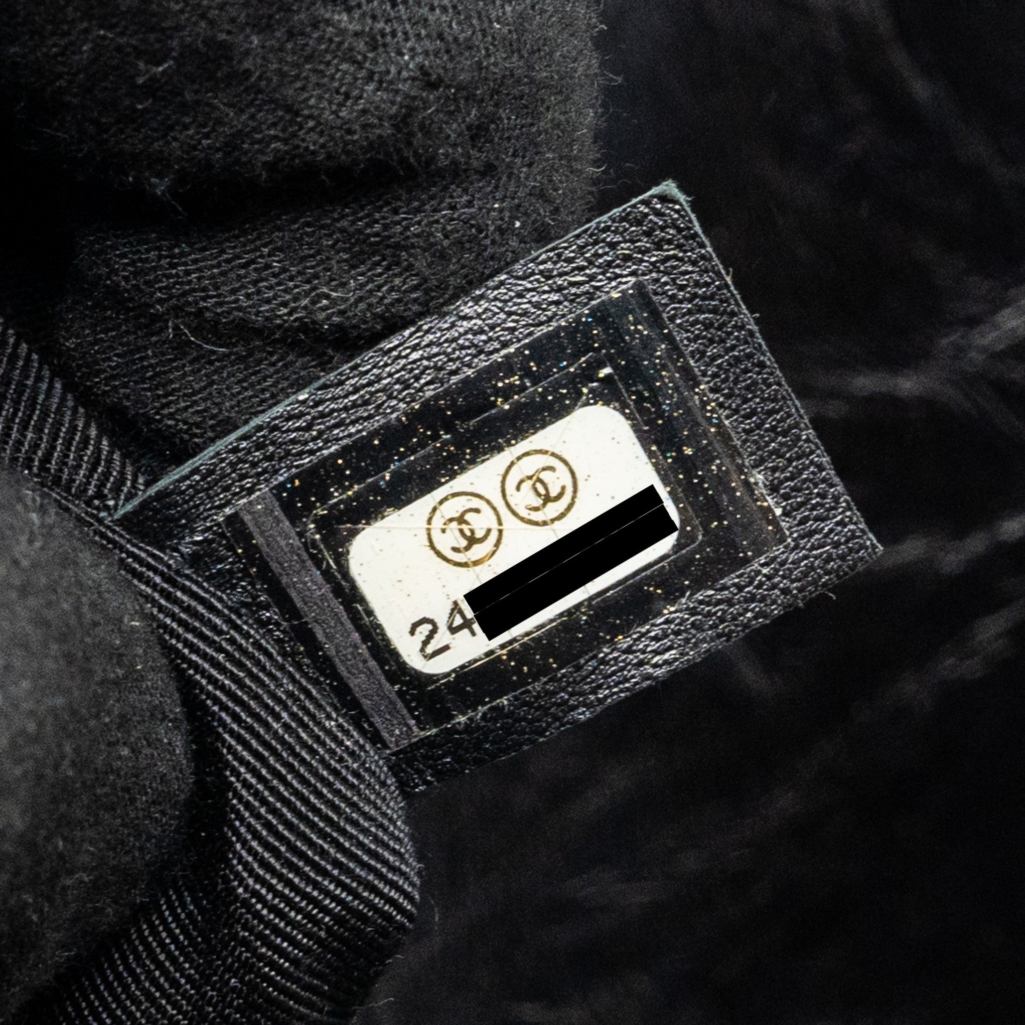 chanel-medium-chevron-boy-bag-limited-edition-calfskin-black-shw