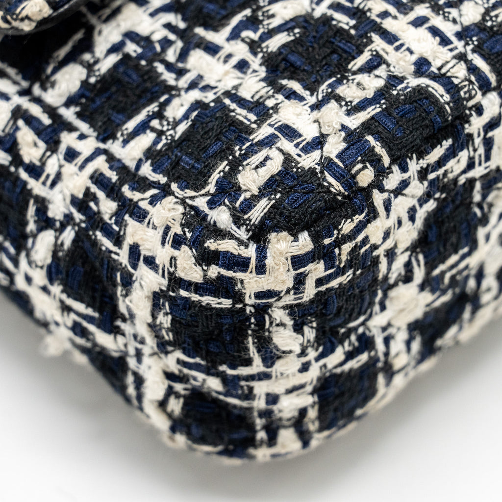 chanel-mini-flap-bag-with-detailed-chain-tweed-black-white-lghw-microchip