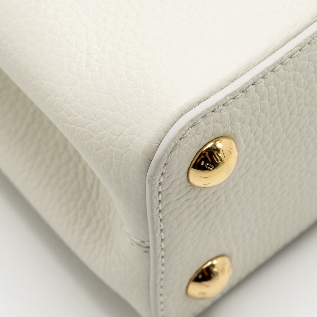 louis-vuitton-capucines-bb-taurillon-by-the-pool-snow-white-provence-blue-ghw
