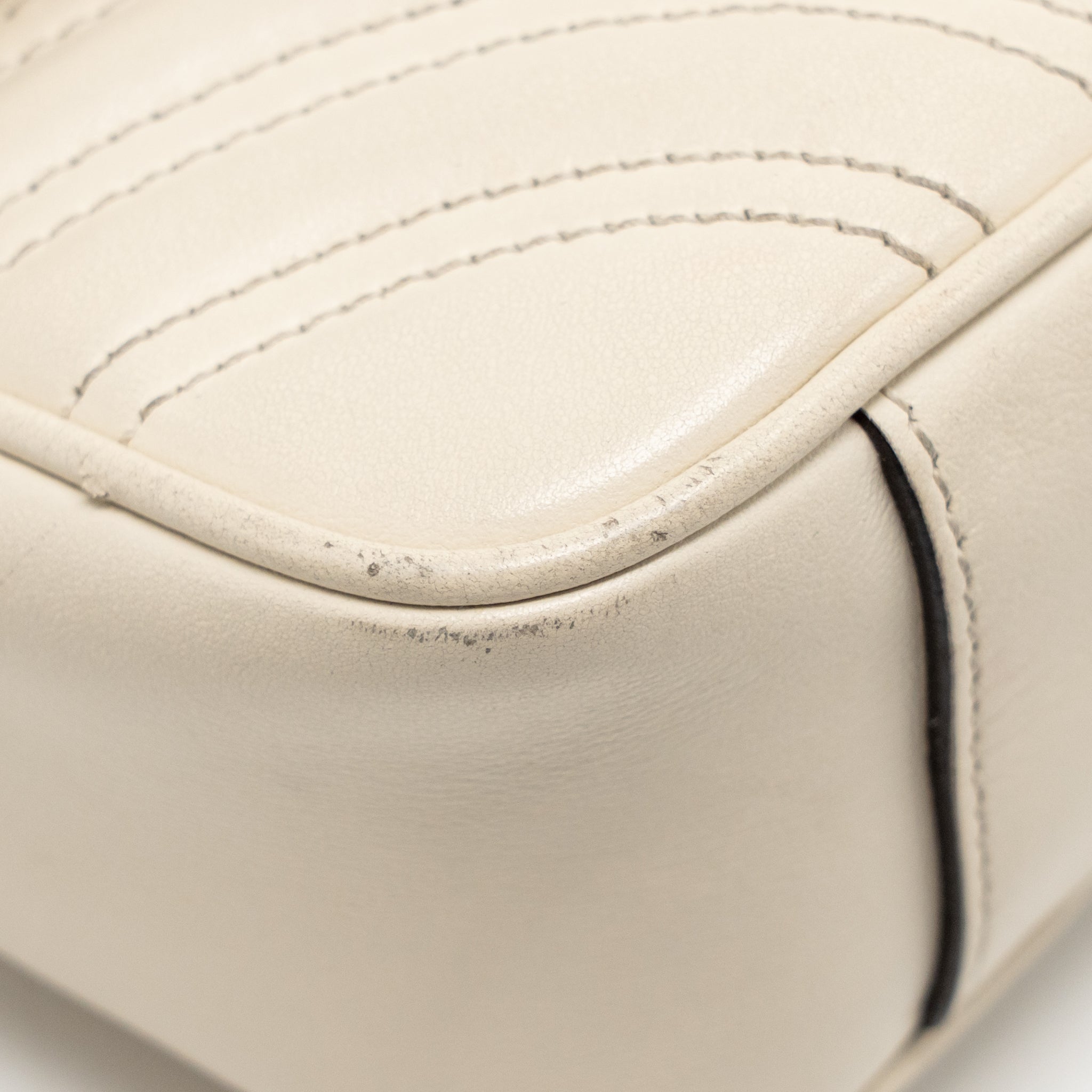 gucci-mini-marmont-bag-calfskin-white-ghw