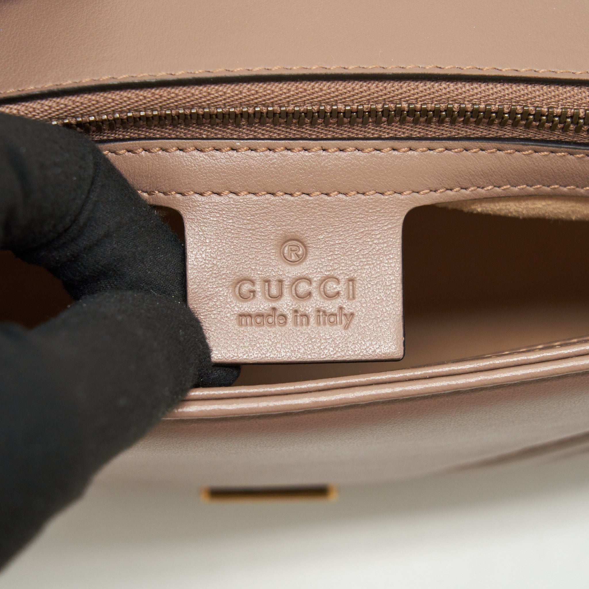 gucci-marmont-small-beige-matelasse-shoulder-bag