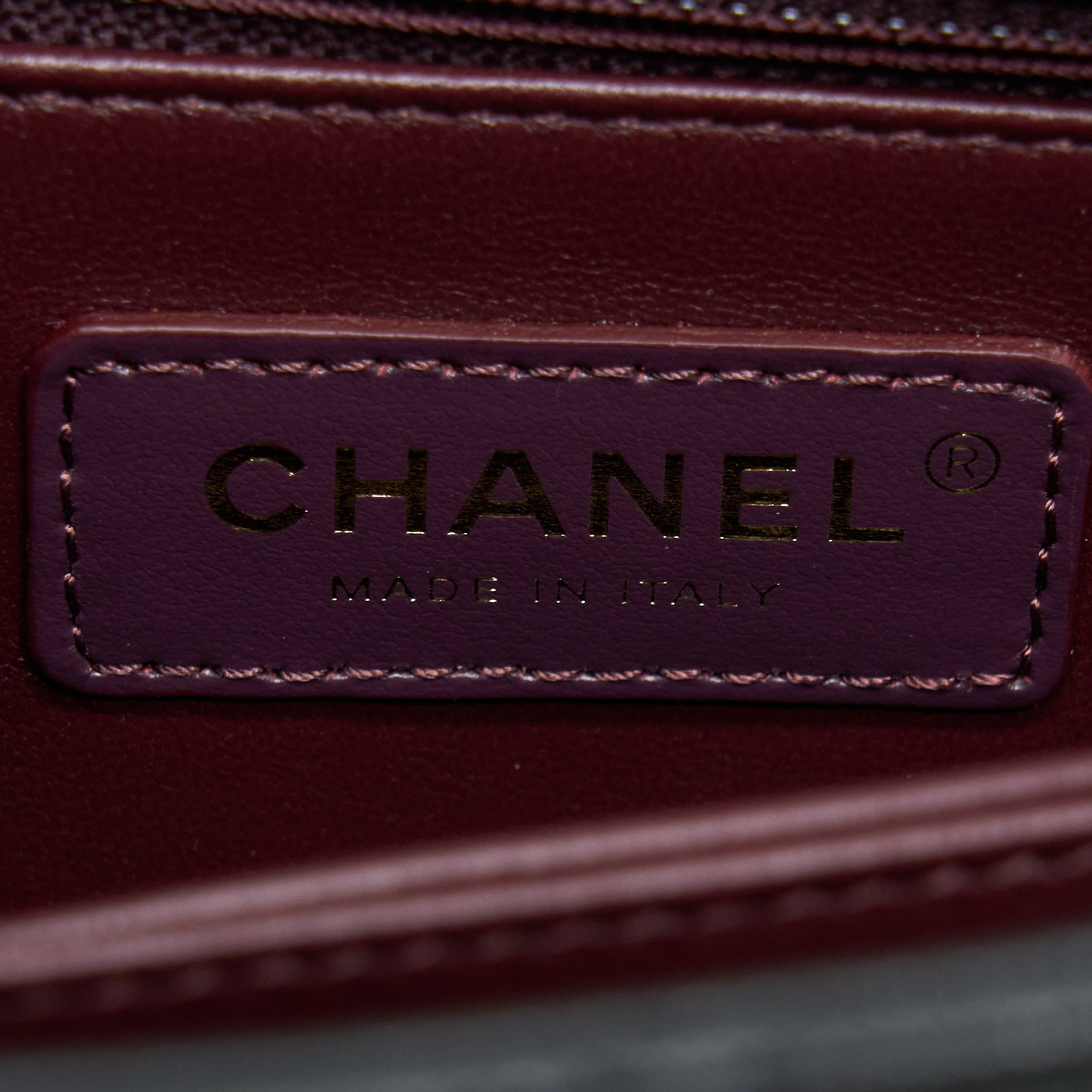 chanel-small-coco-handle-caviar-black-lghw-microchip-4