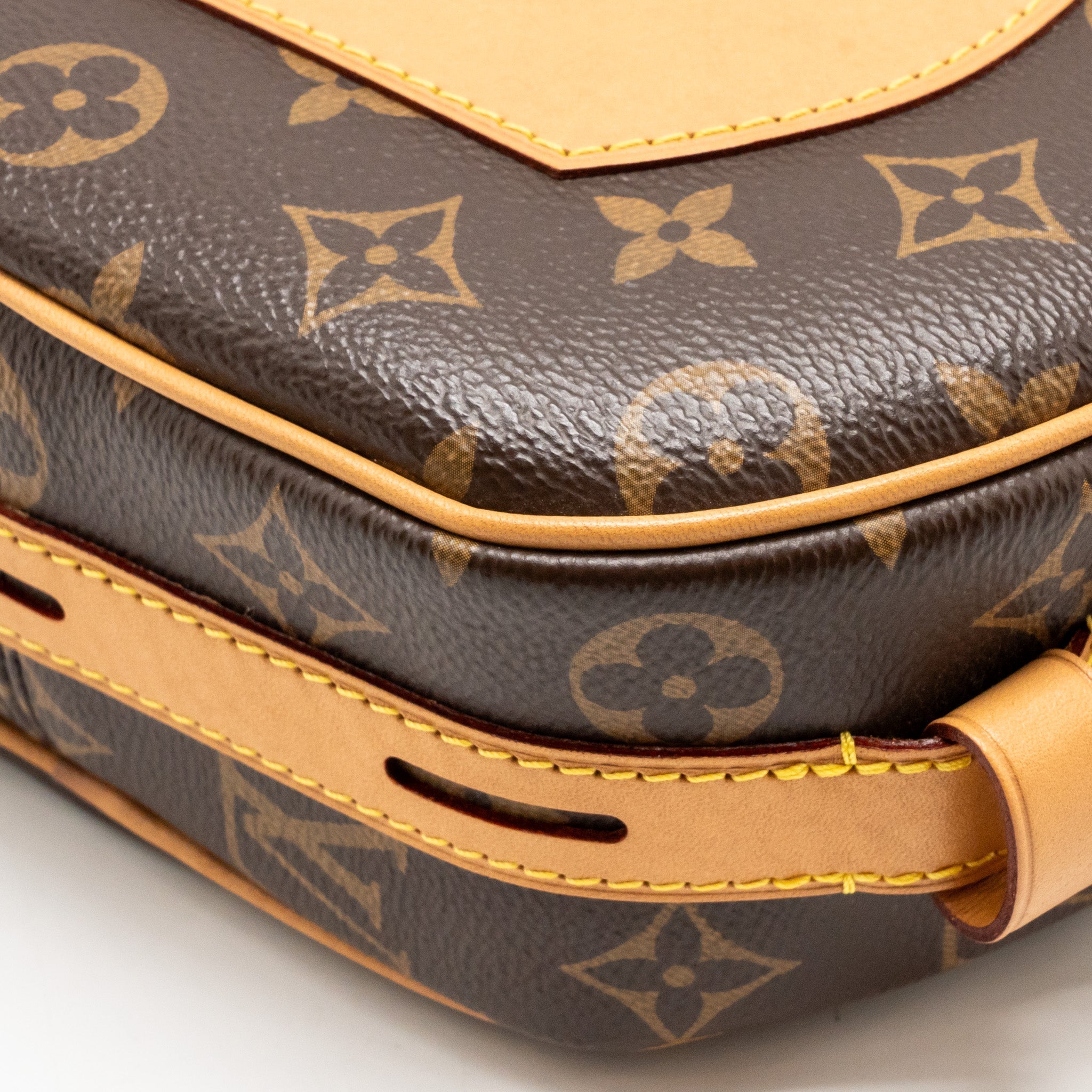 lv-boite-chapeau