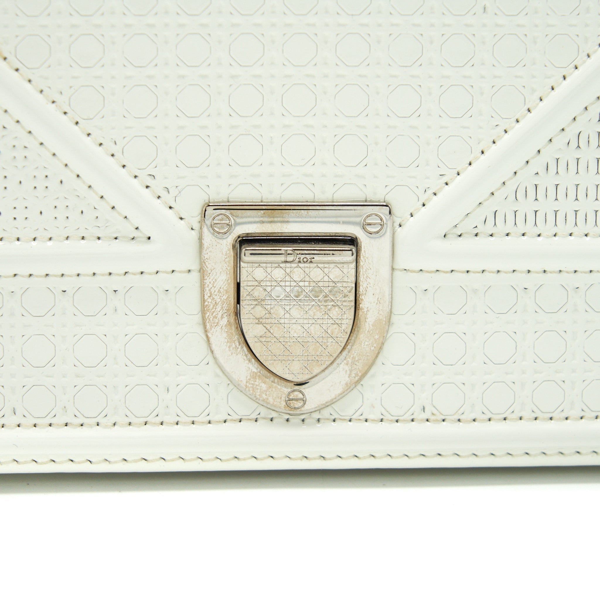 christian-dior-small-cannage-diorama-patent-leather-in-white-shw