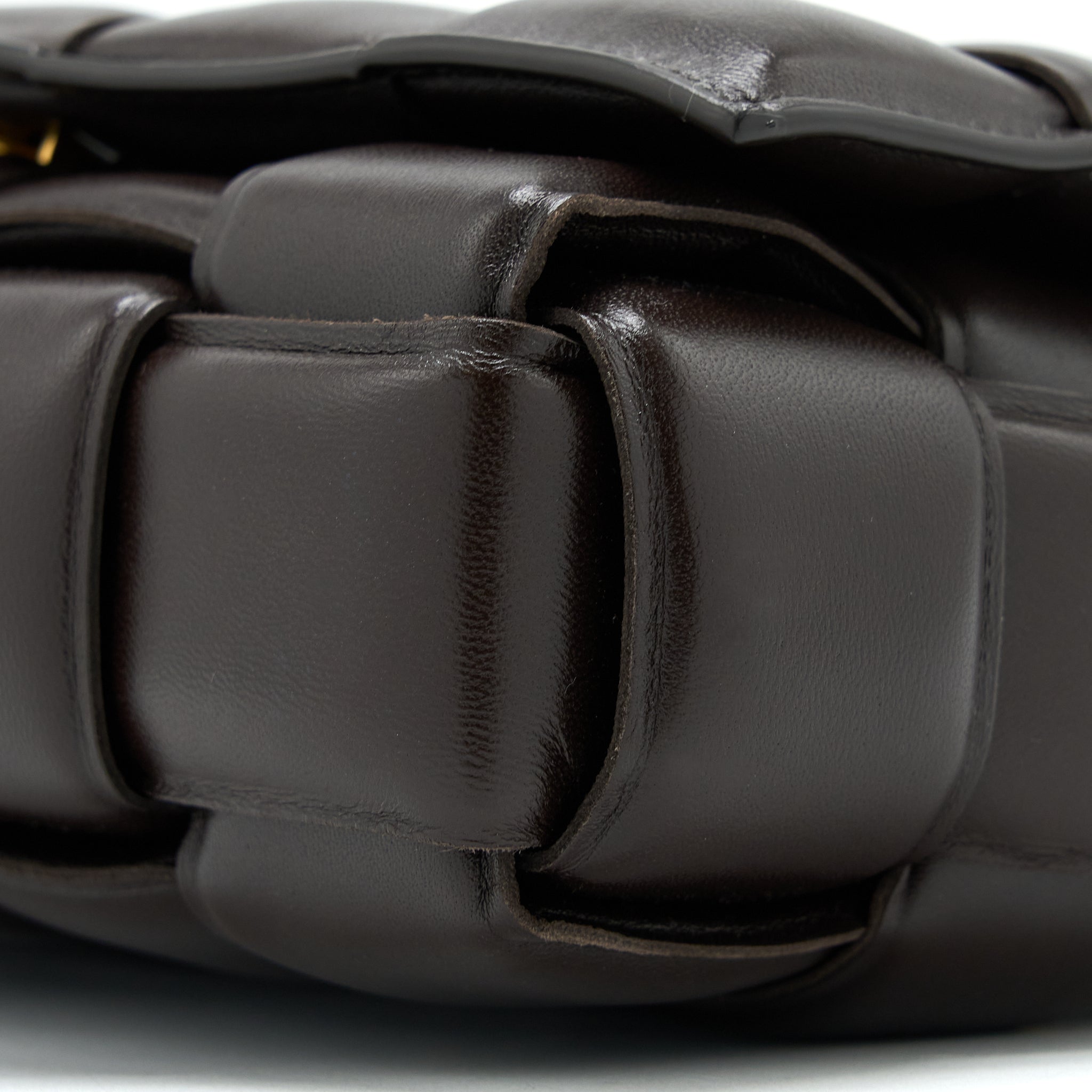 bottega-veneta-chain-cassette-bag-dark-brown-ghw