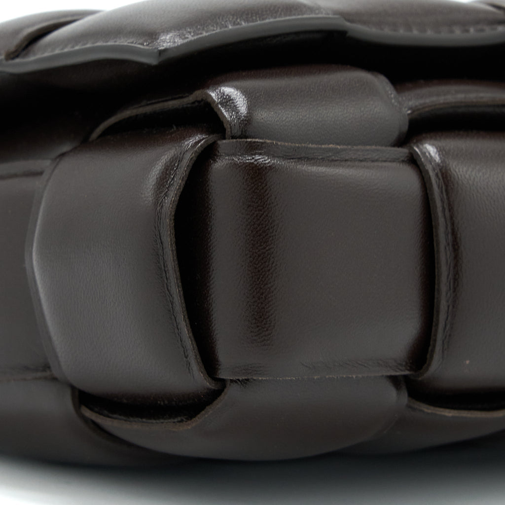 bottega-veneta-chain-cassette-bag-dark-brown-ghw