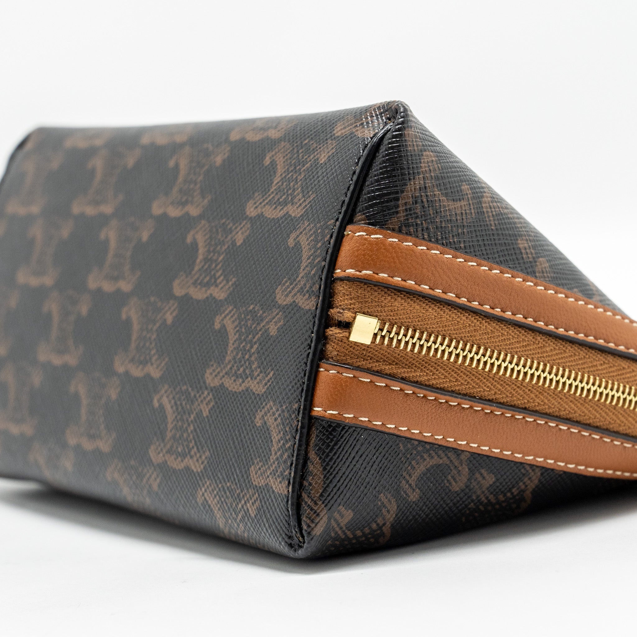celine-clutch-with-chain-in-triomphe-canvas-lambskin-tan-ghw