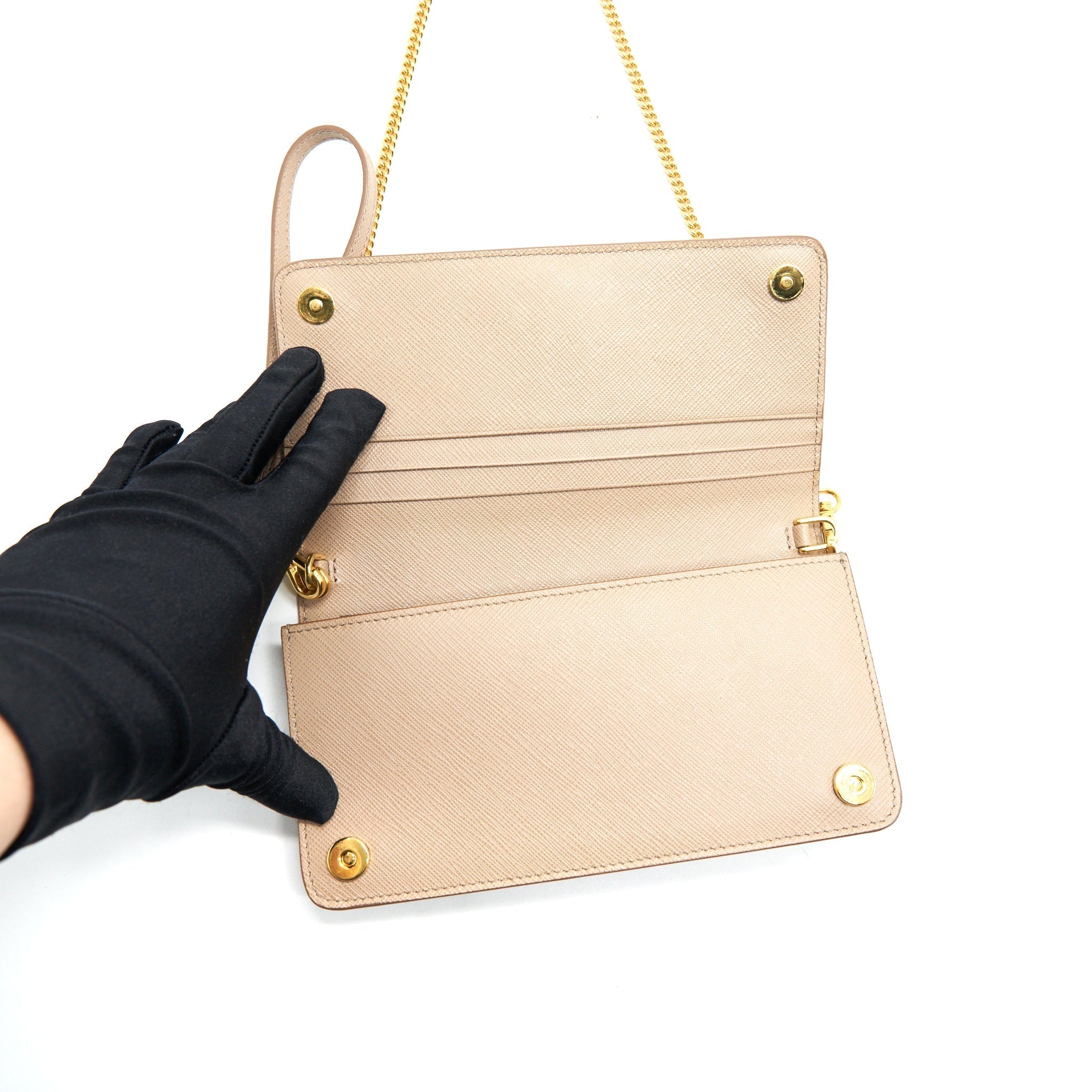 prada-giada-saffiano-leather-wallet-on-chain-beige