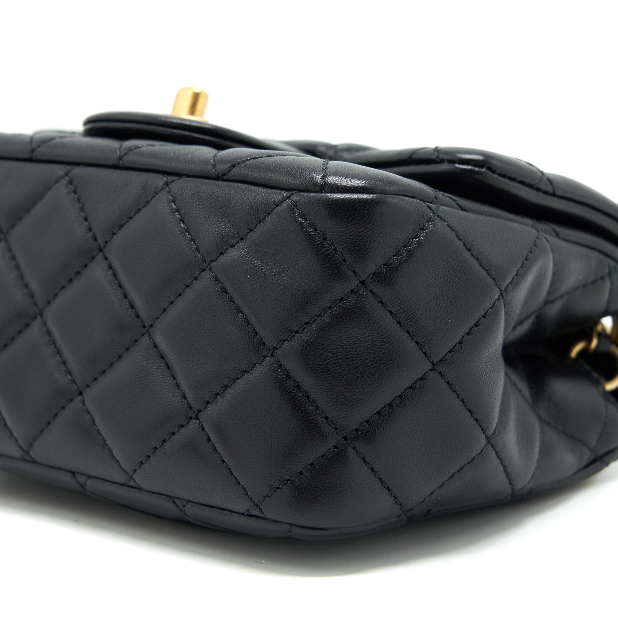 chanel-pearl-crush-mini-square-flap-bag-lambskin-black-ghw-microchip