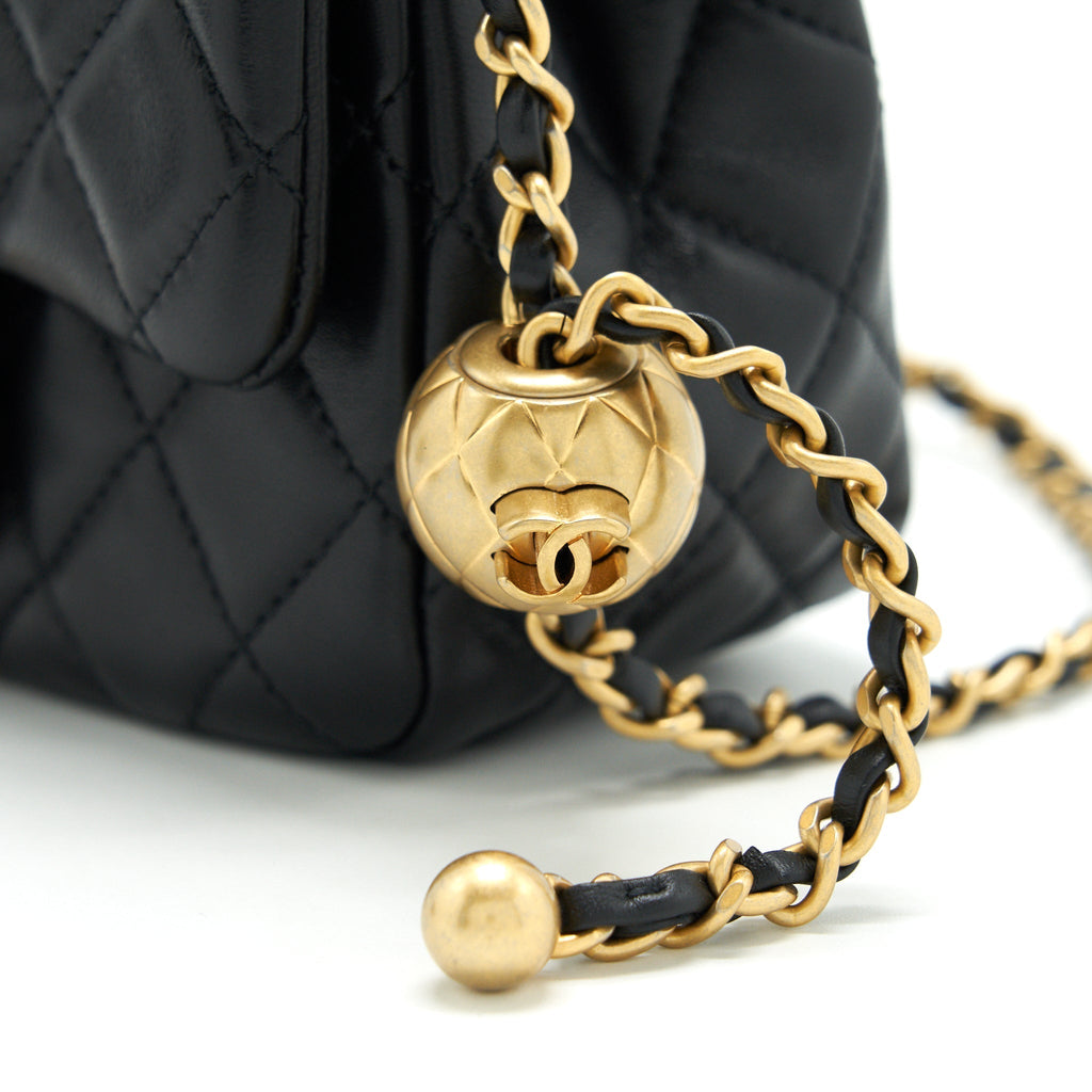 chanel-pearl-crush-mini-square-flap-bag-lambskin-black-ghw-microchip