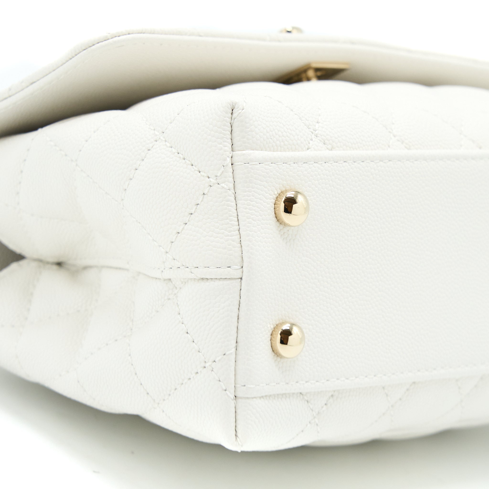 chanel-small-coco-handle-caviar-white-lghw-microchip-4