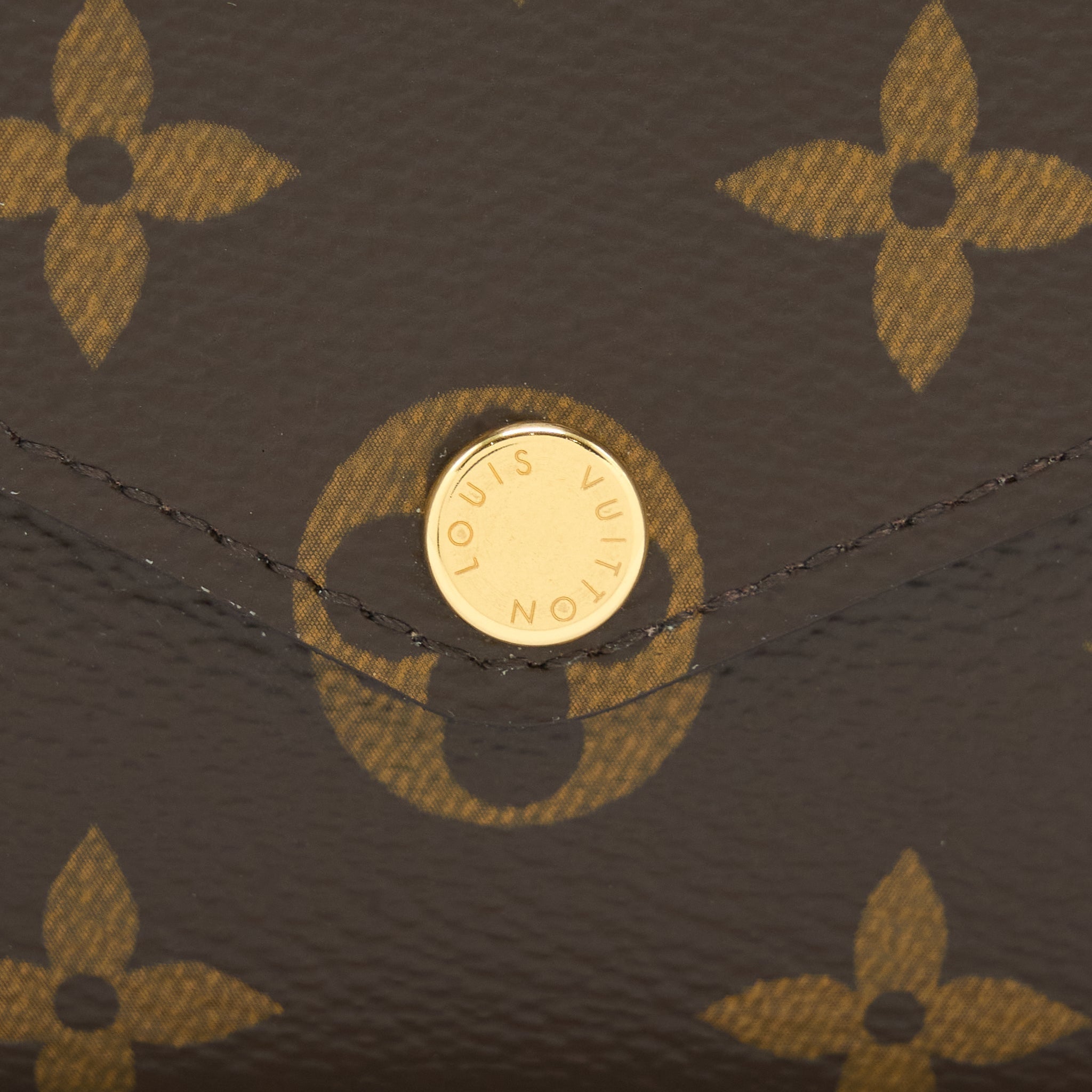 louis-vuitton-felicie-strap-go-monogram-cvanvas-ghw