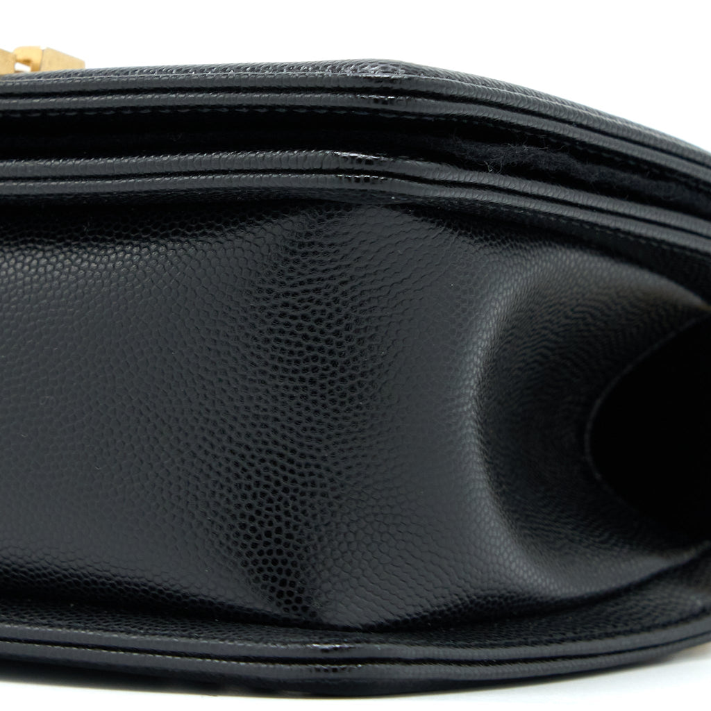 chanel-small-boy-bag-caviar-black-ghw-microchip-2