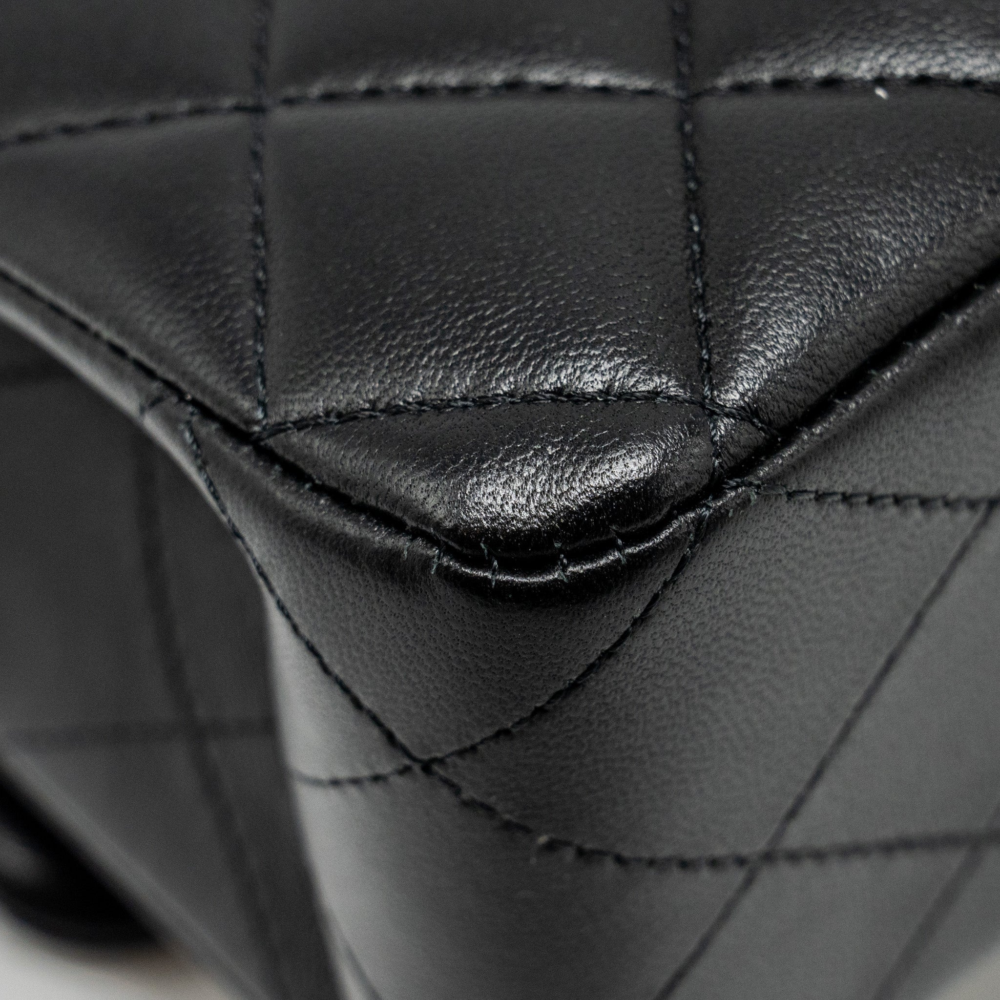 chanel-medium-classic-double-flap-bag-lambskin-black-ghw-8