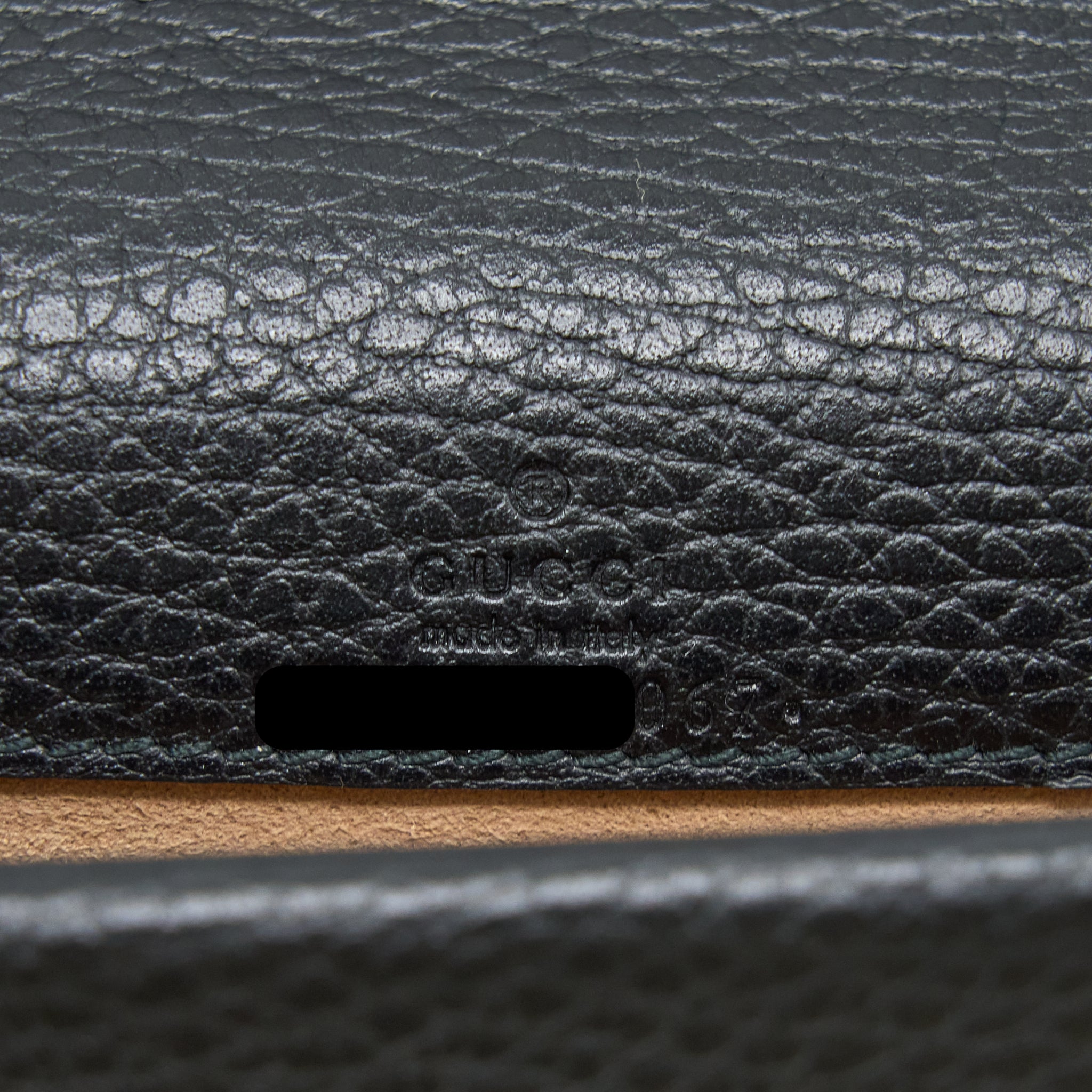 gucci-super-mini-dionysus-calfskin-black-ruthenium-shw