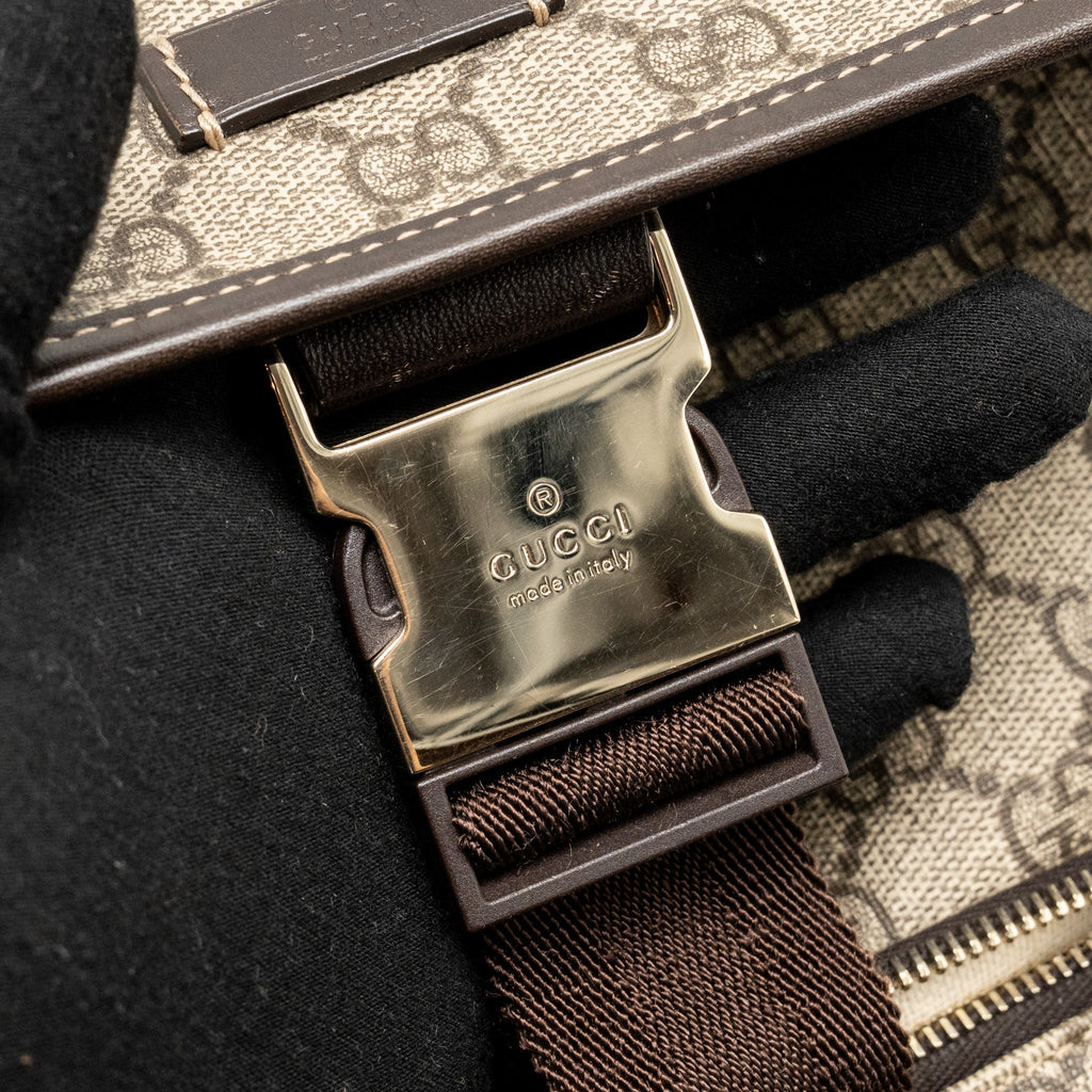 gucci-single-buckle-backpack-gg-supreme-canvas-brown-shw