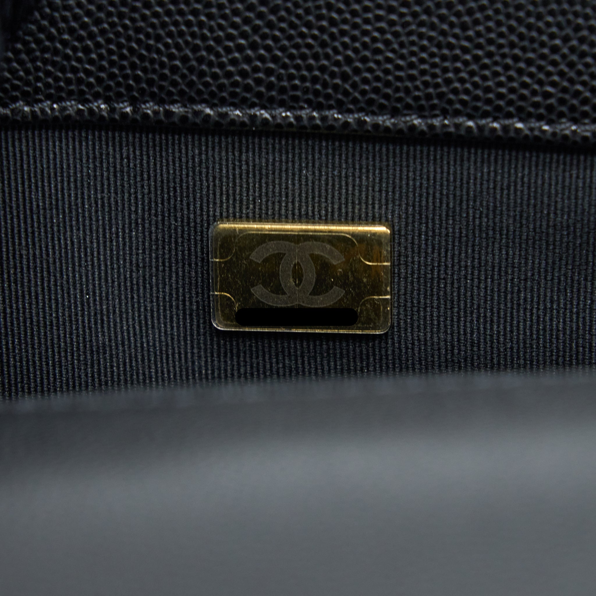 chanel-small-boy-bag-caviar-black-ghw-microchip-2