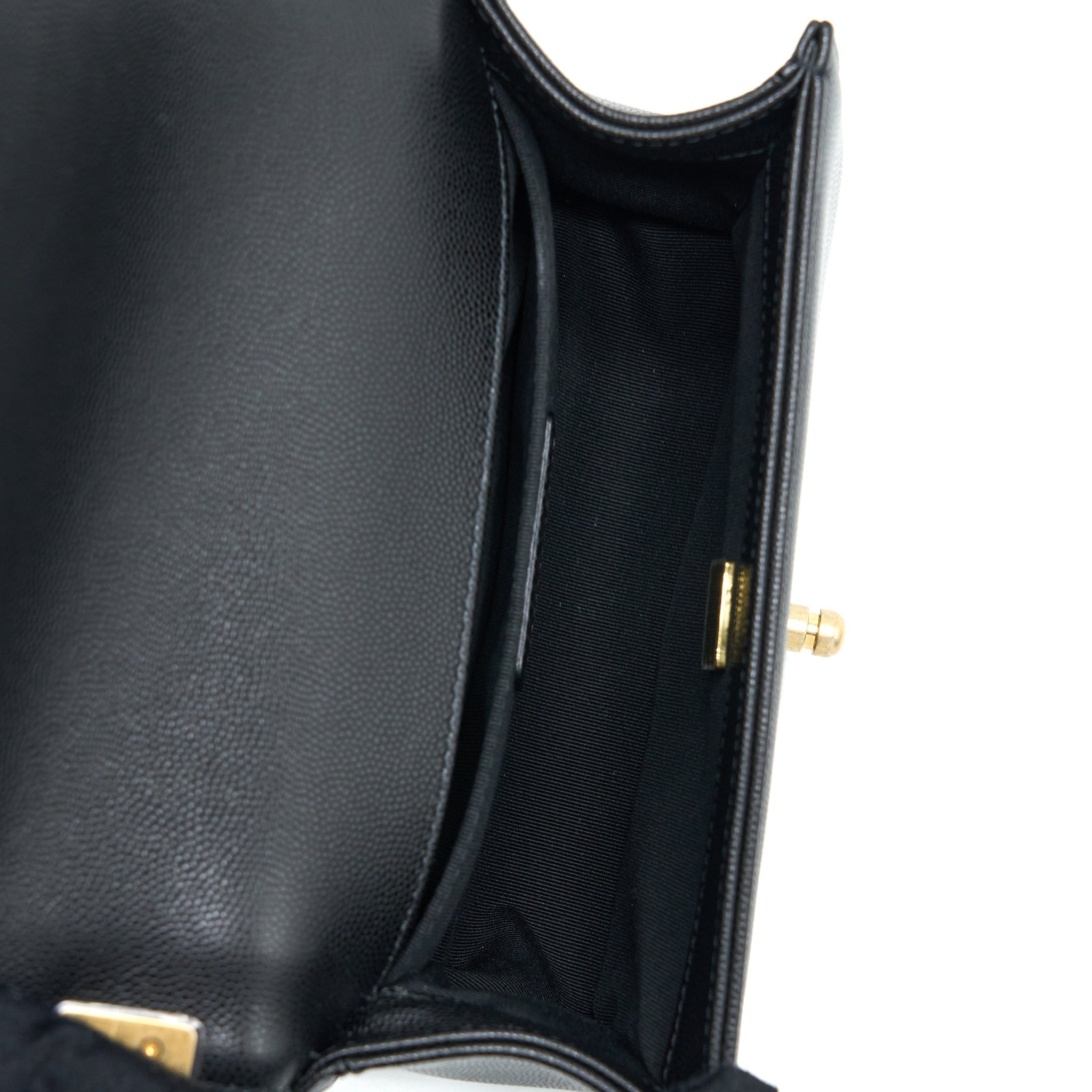 chanel-small-boy-bag-caviar-black-ghw-microchip-2