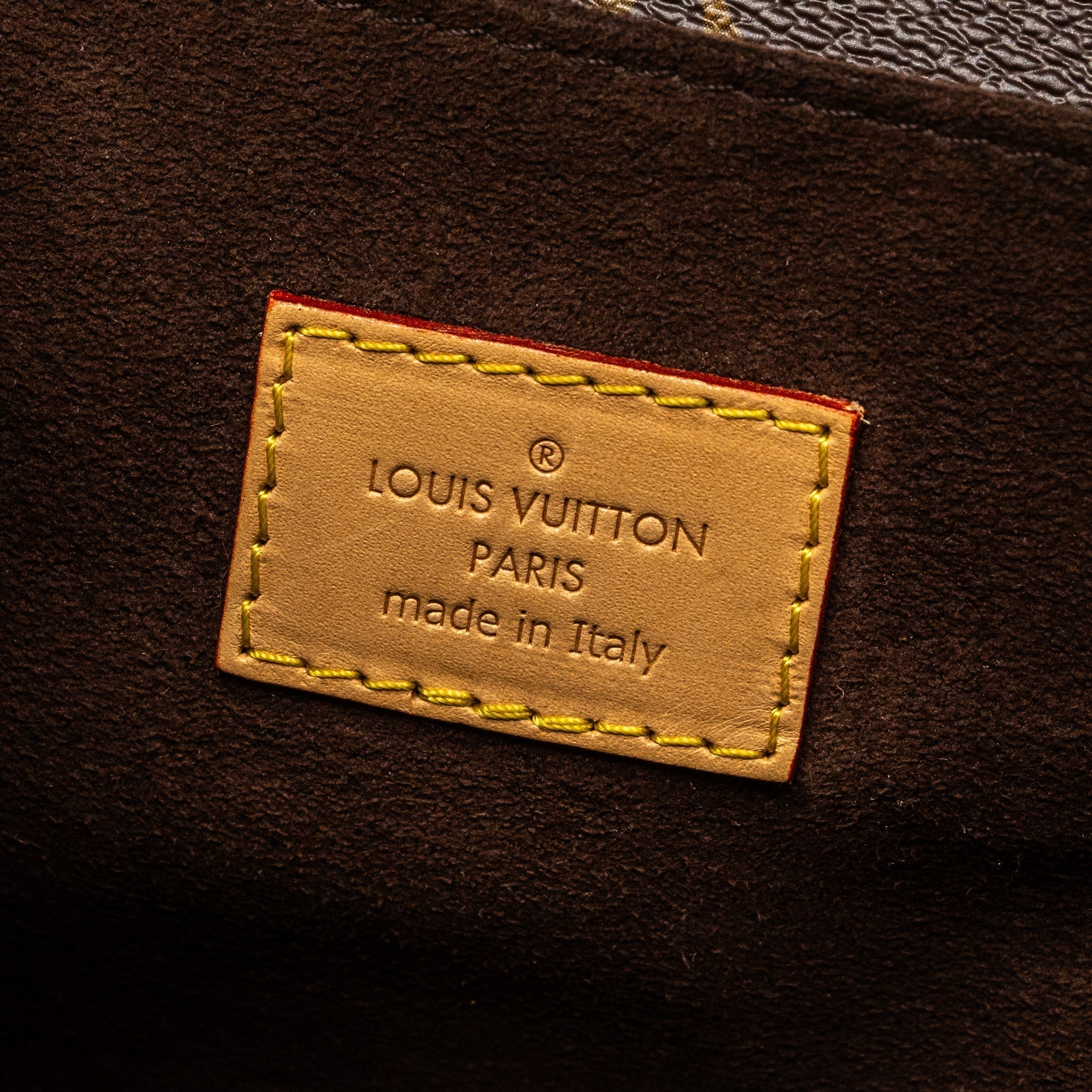 louis-vuitton-pochette-metis-monogram-canvas-ghw-14