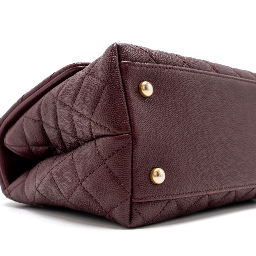 chanel-medium-coco-handle-with-lizard-handle-caviar-burgundy-ghw