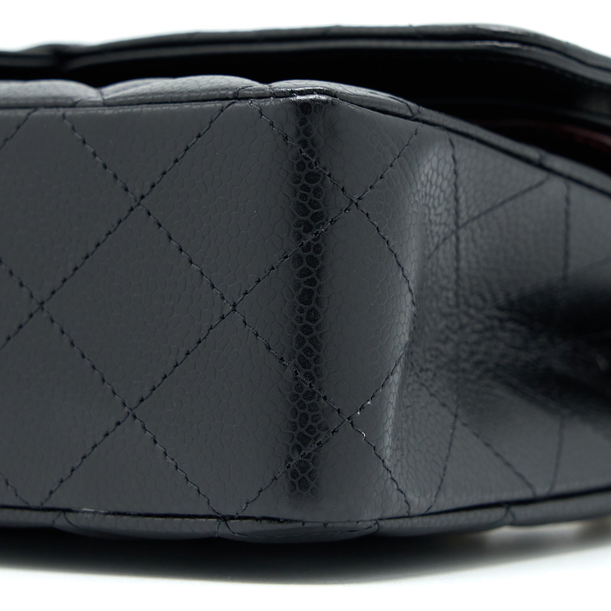 chanel-medium-classic-double-flap-bag-caviar-black-ghw-microchip-2