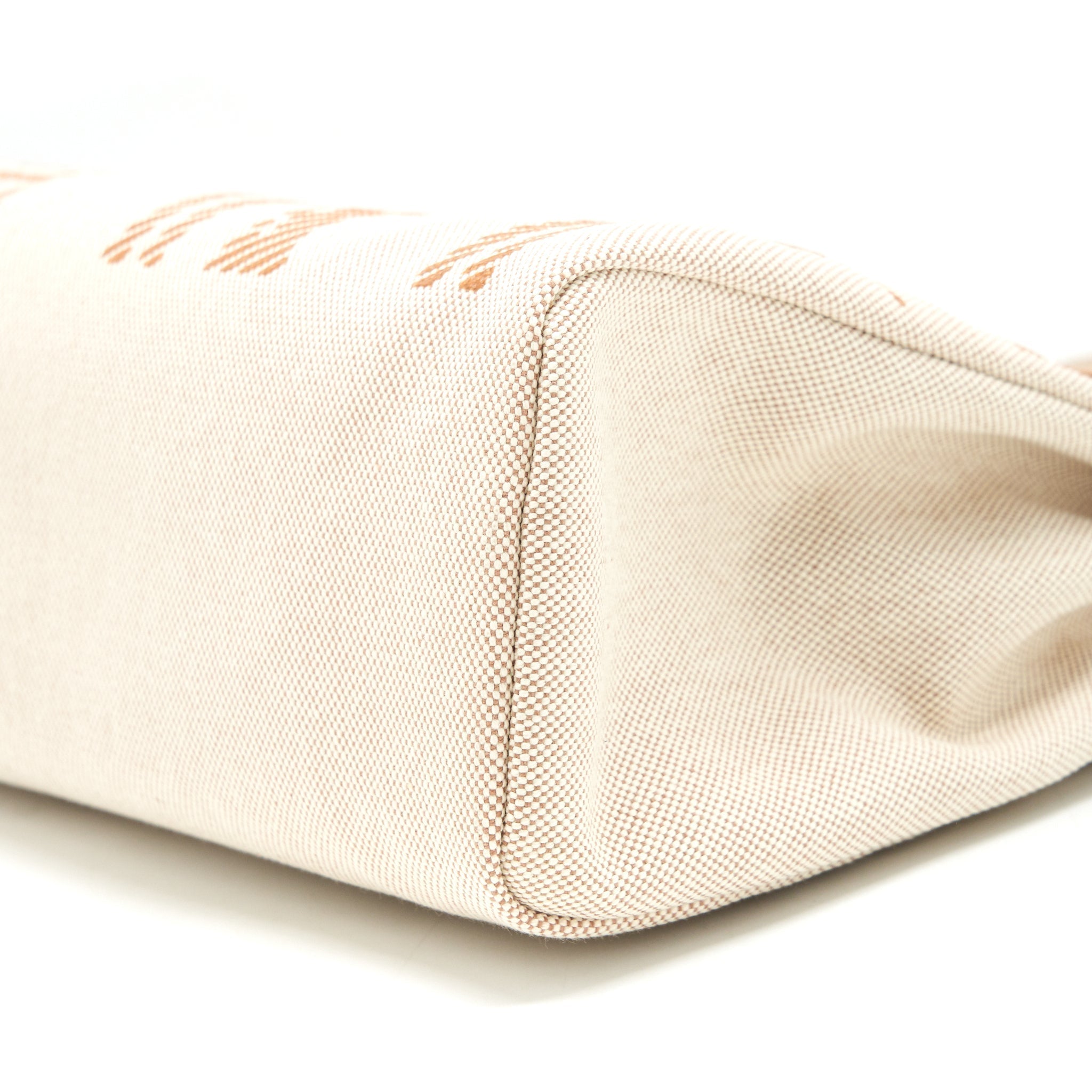 hermes-herbag-zip-31-toile-h-en-relief-brides-sable-ecru-beige-nat-sable-stamp-z