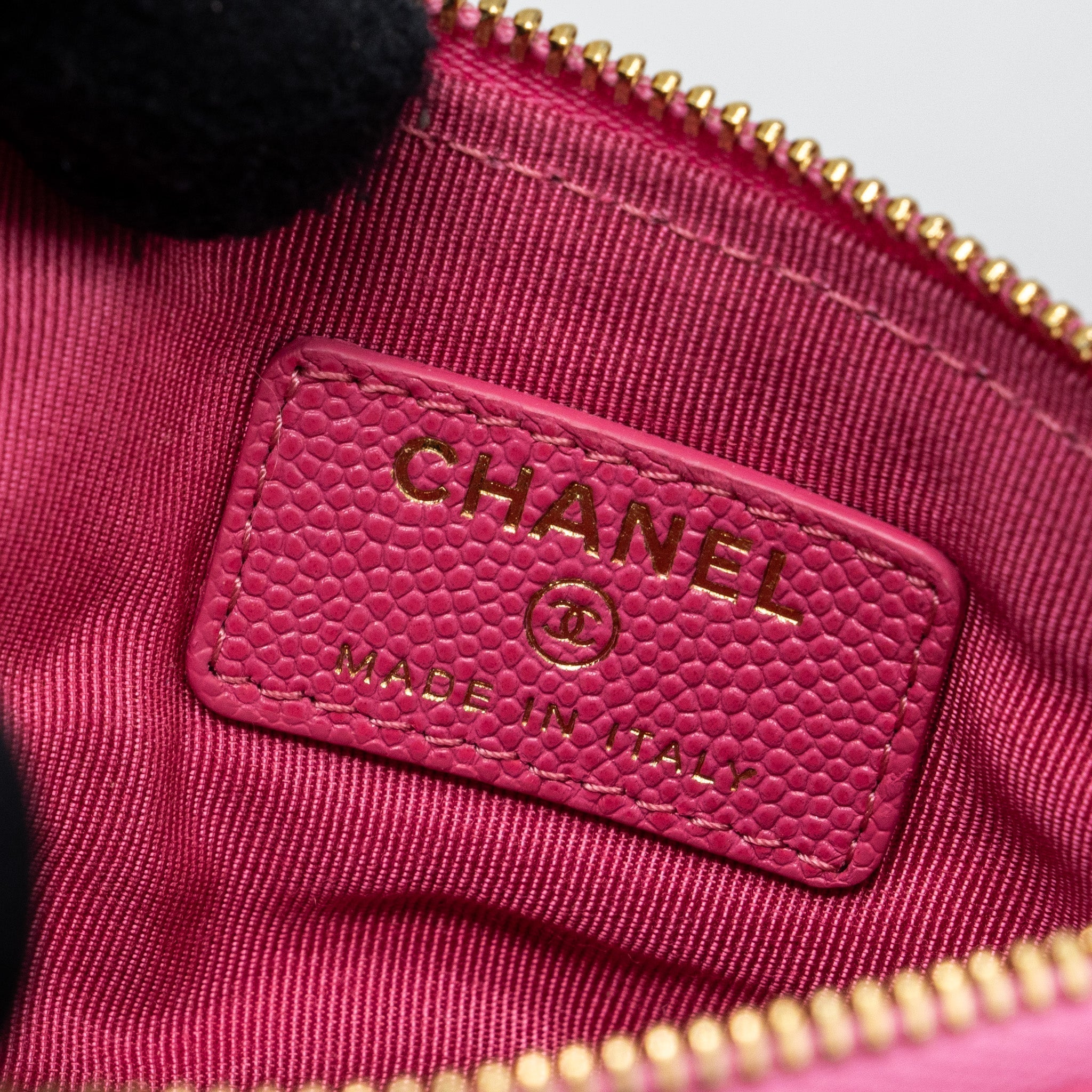 chanel-zippy-pouch-caviar-pink-lghw