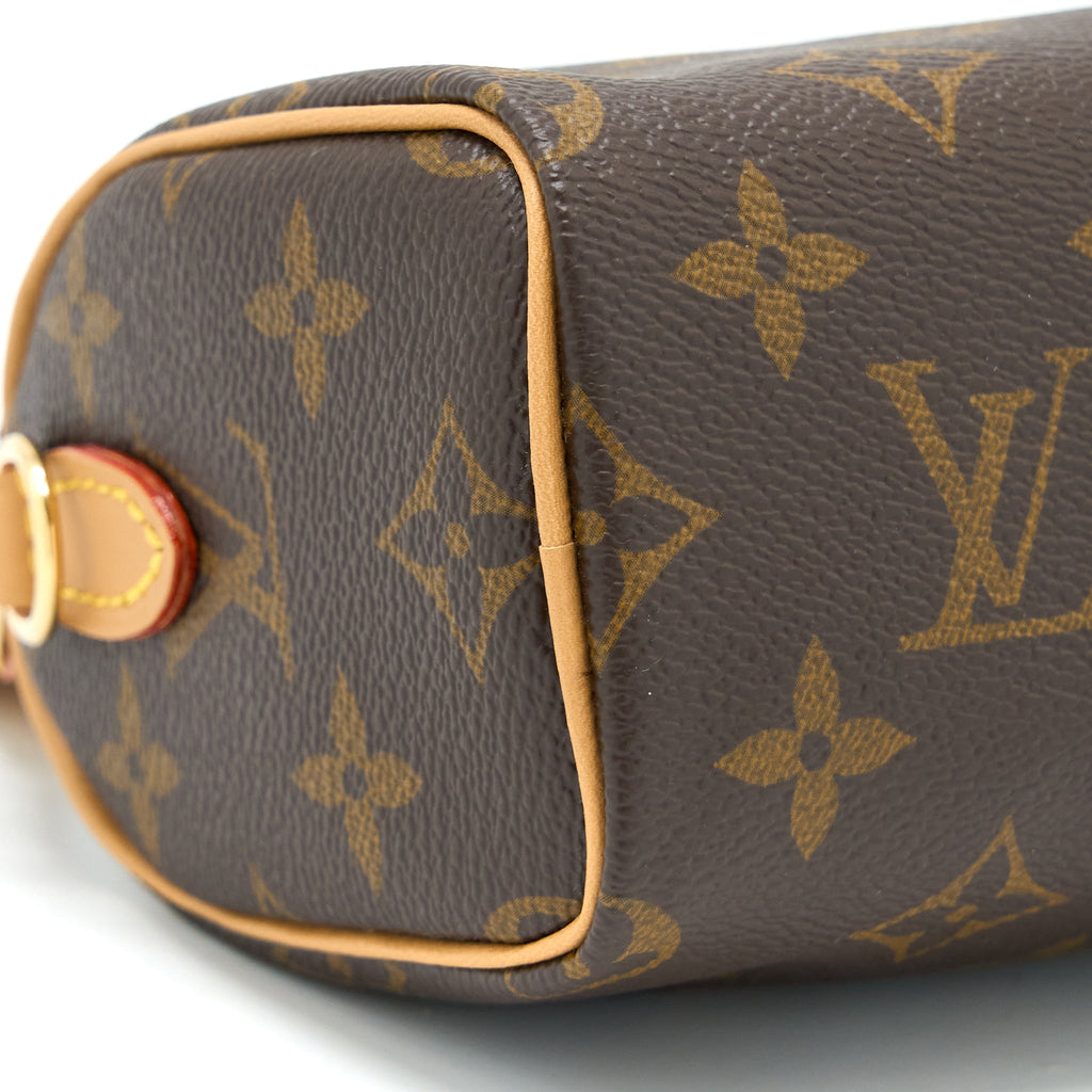 louis-vuitton-nano-speedy-monogram-canvas-ghw-new-version