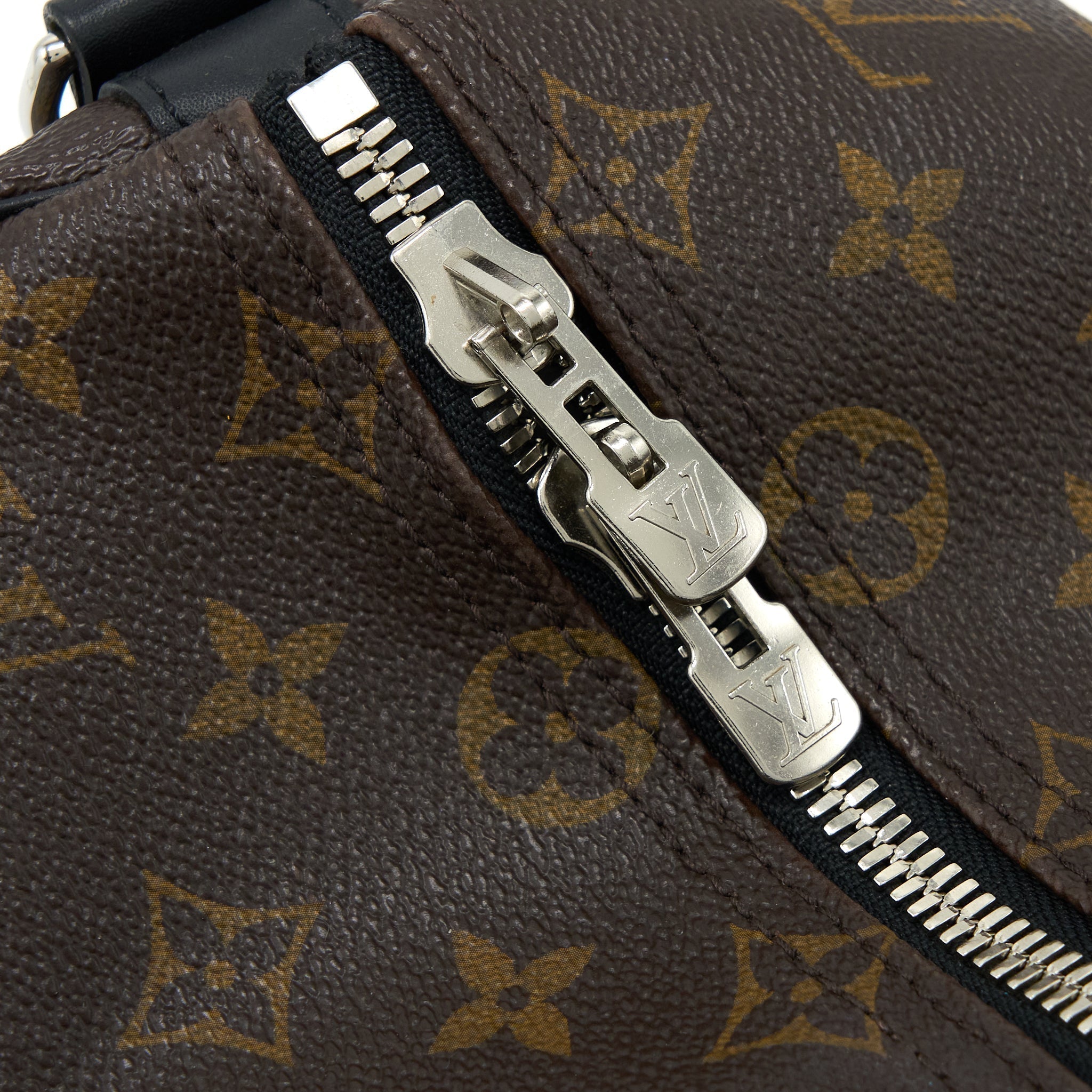louis-vuitton-keepall-45-monogram-canvas-shw