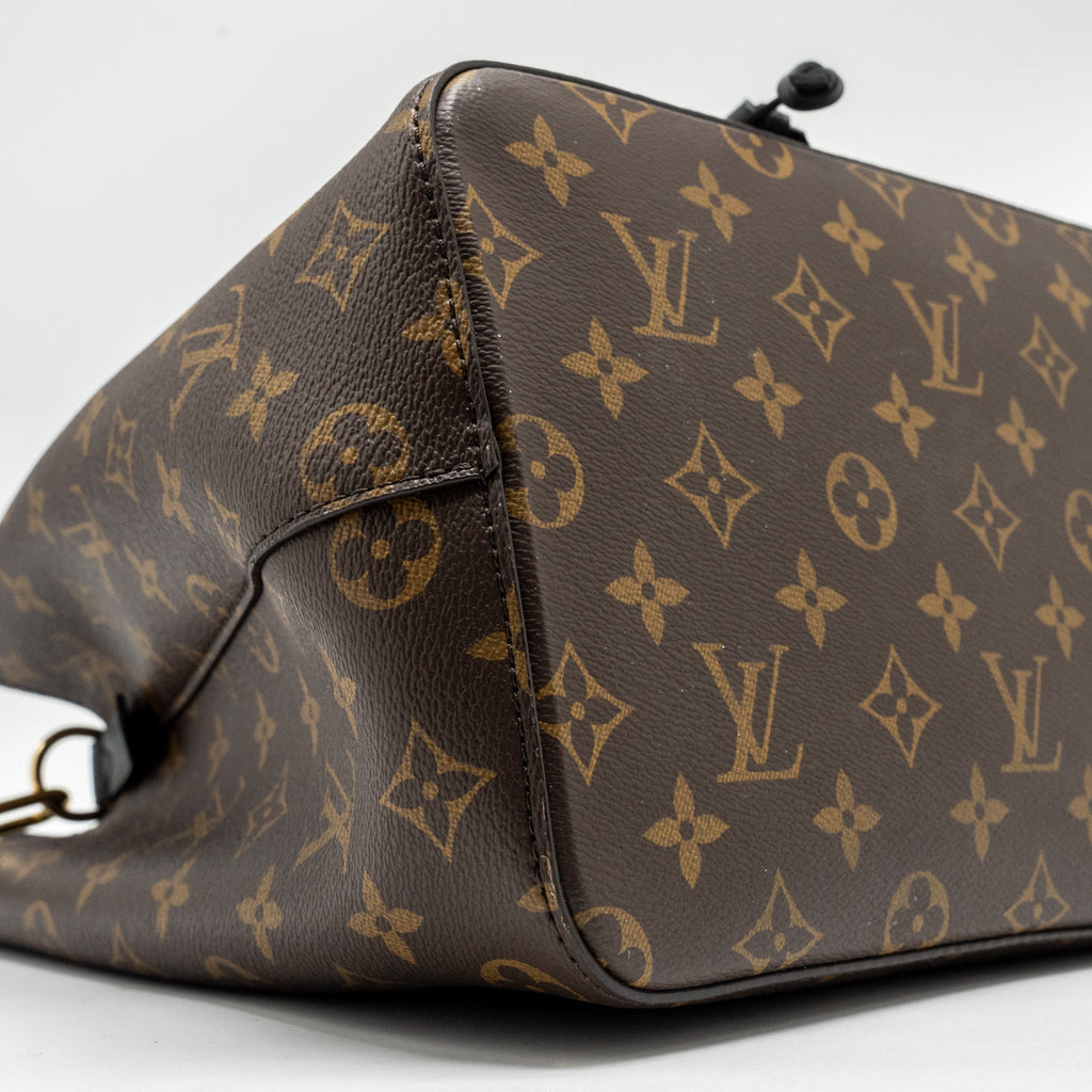 louis-vuitton-neo-noe-monogram-canvas-black-ghw-2