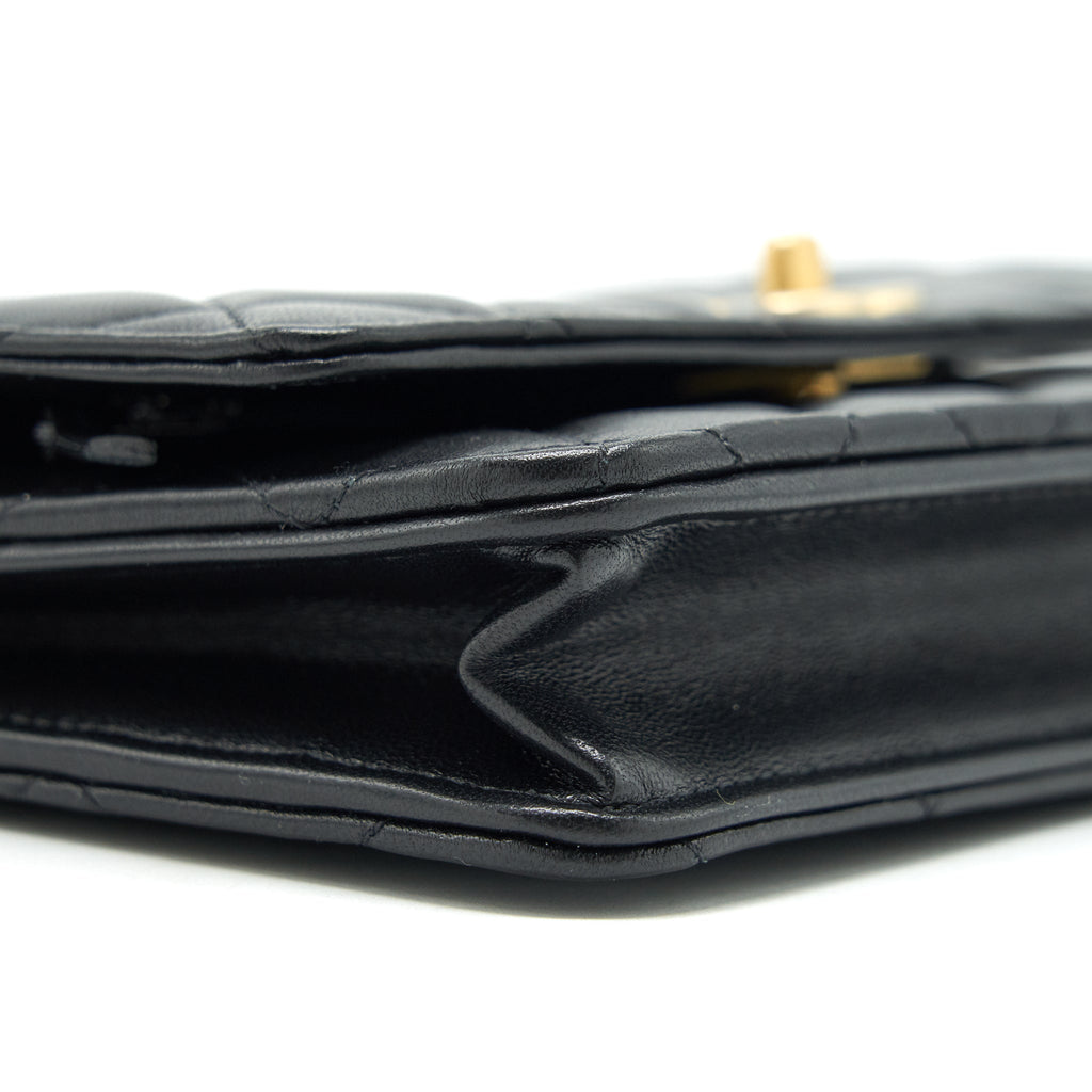 chanel-pearl-crush-wallet-on-chain-lambskin-black-ghw-microchip