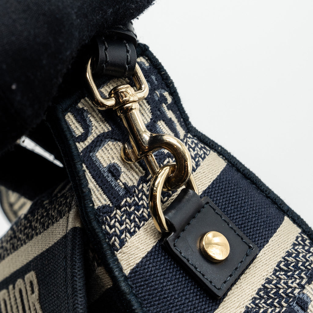 dior-small-diorcamp-bag-blue-dior-oblique-embroidery-ghw