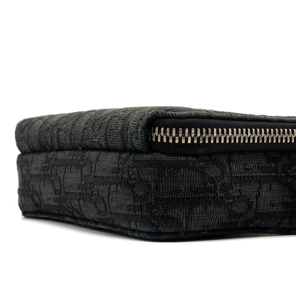 dior-pouch-with-strap-black-dior-oblique-jacquard-shw
