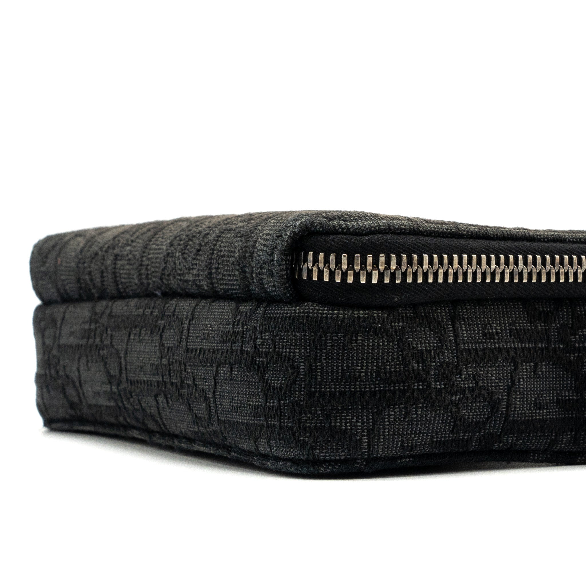 dior-pouch-with-strap-black-dior-oblique-jacquard-shw