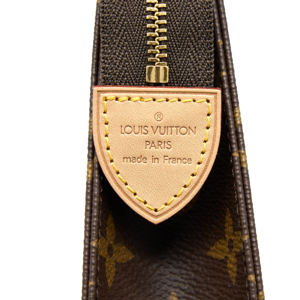 louis-vuitton-toiletry-pochette-26-monogram-canvas-ghw-3