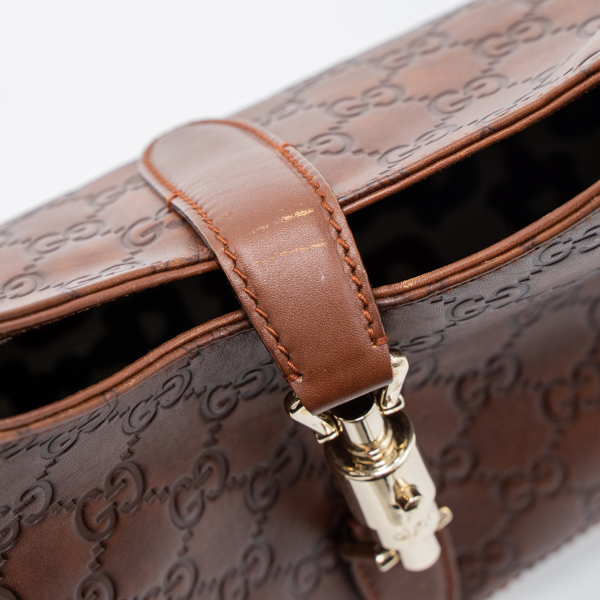 gucci-vintage-jackie-bag-gg-supreme-calfskin-brown-ghw