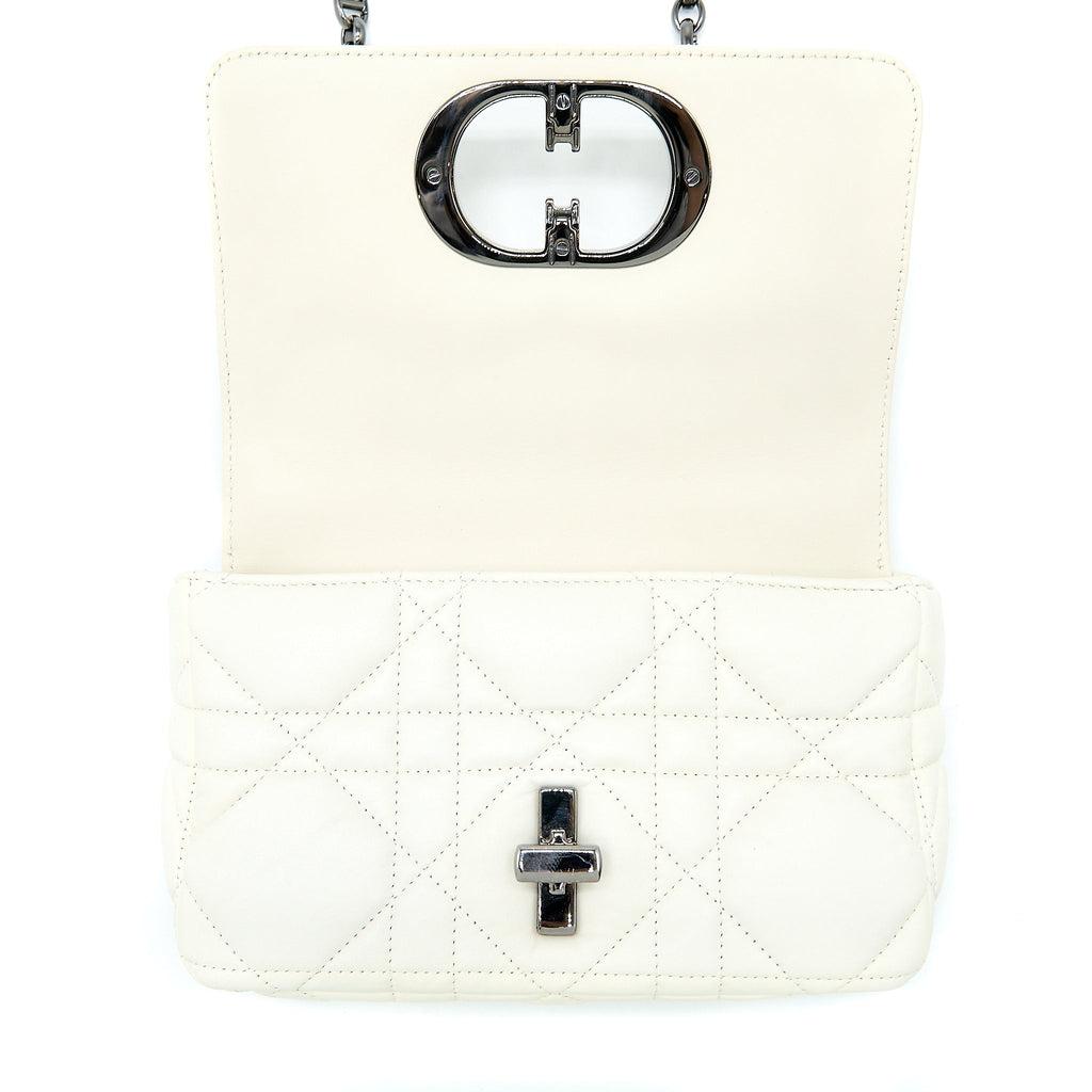 dior-small-dior-caro-bag-latte-quilted-macrocannage-calfskin-white-black-hardware