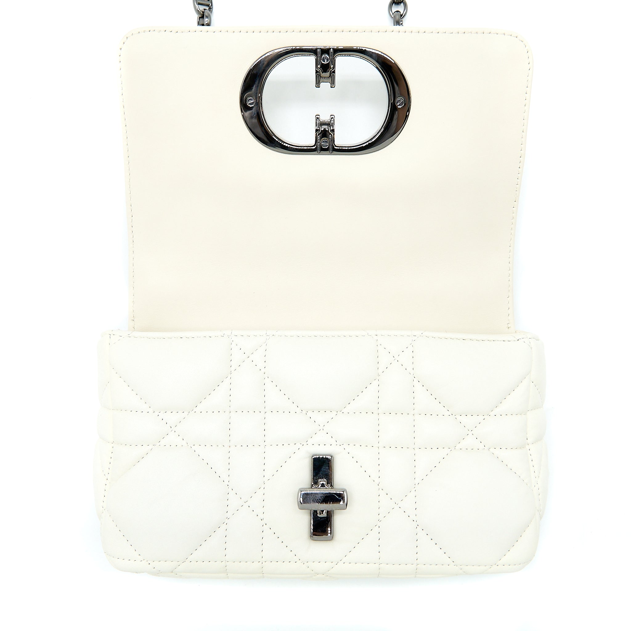 dior-small-dior-caro-bag-latte-quilted-macrocannage-calfskin-white-black-hardware