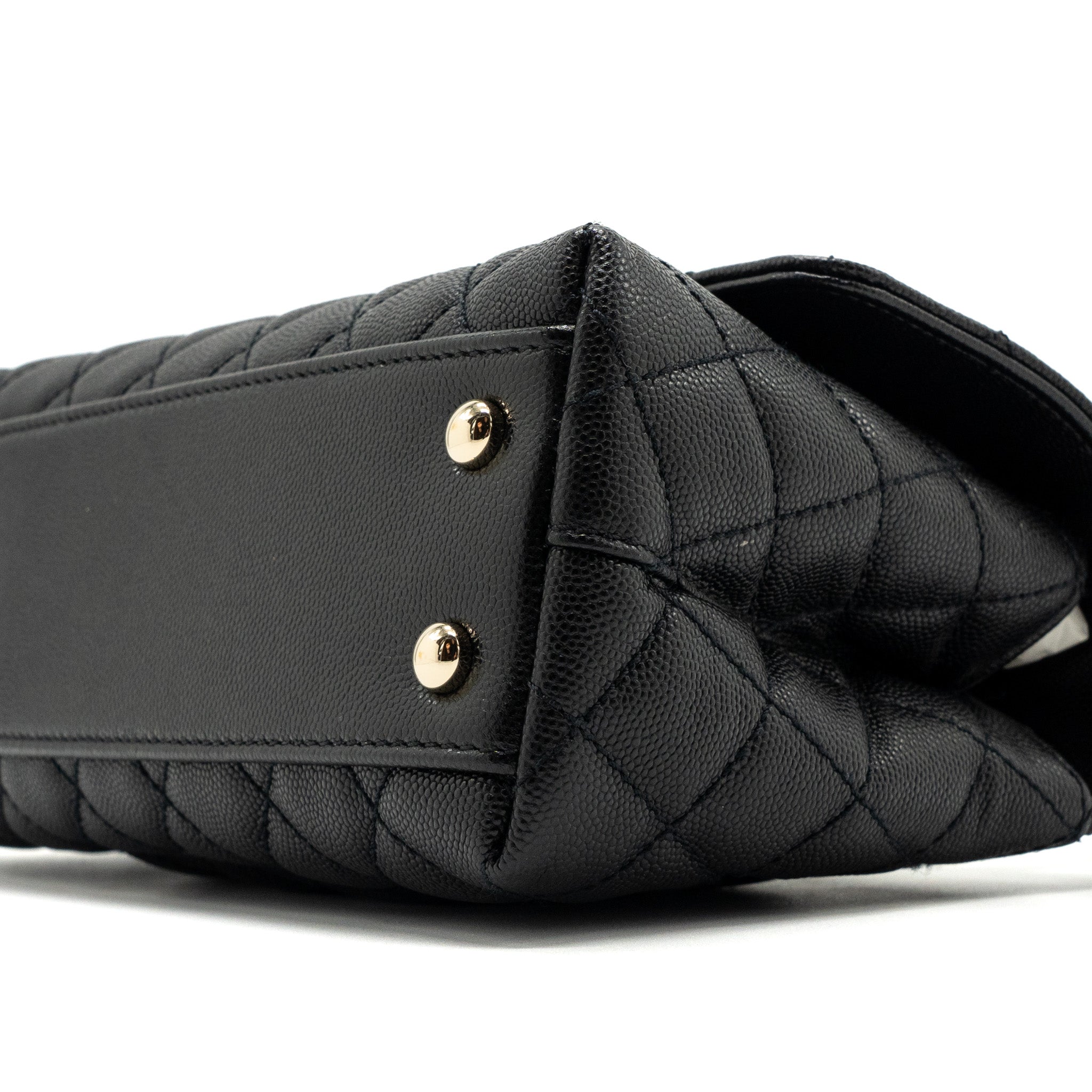chanel-small-coco-handle-caviar-black-lghw-microchip-10