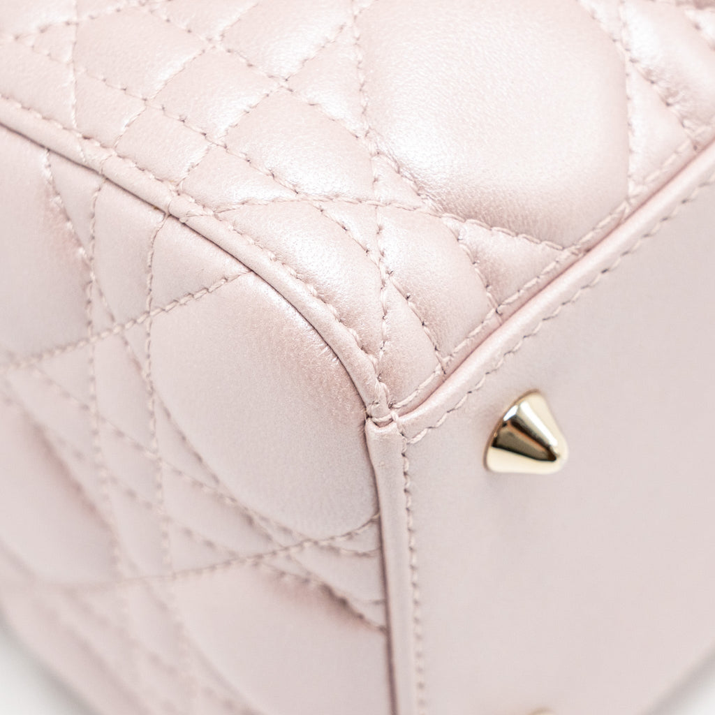 dior-medium-lady-dior-lambskin-iridescent-pink-lghw-1