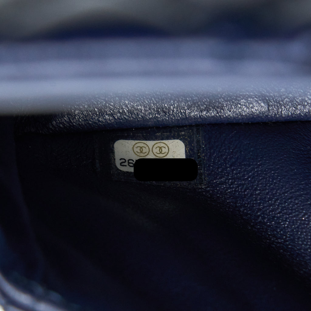 chanel-2-55-reissue-mini-waist-belt-bag-navy-ghw