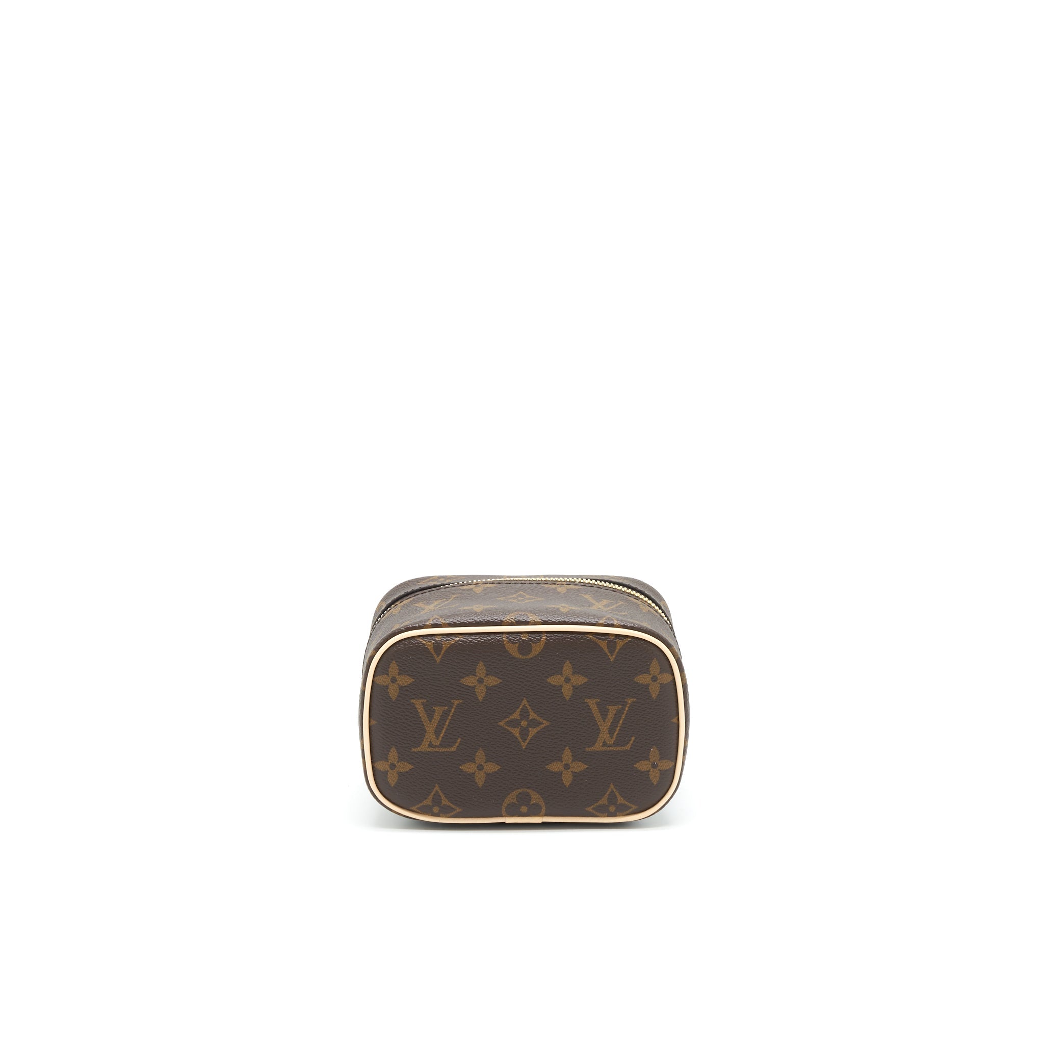 louis-vuitton-vanity-pm
