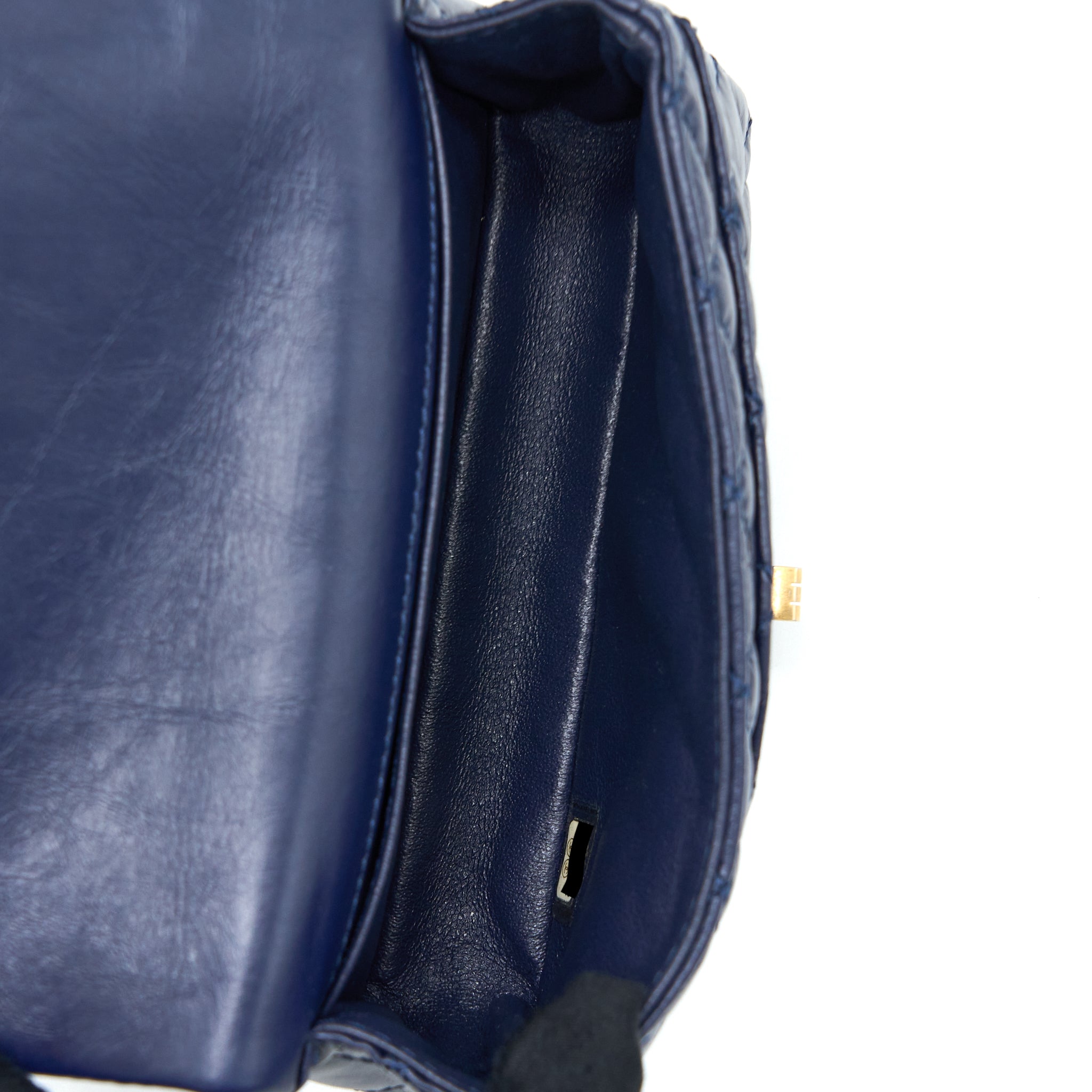 chanel-2-55-reissue-mini-waist-belt-bag-navy-ghw