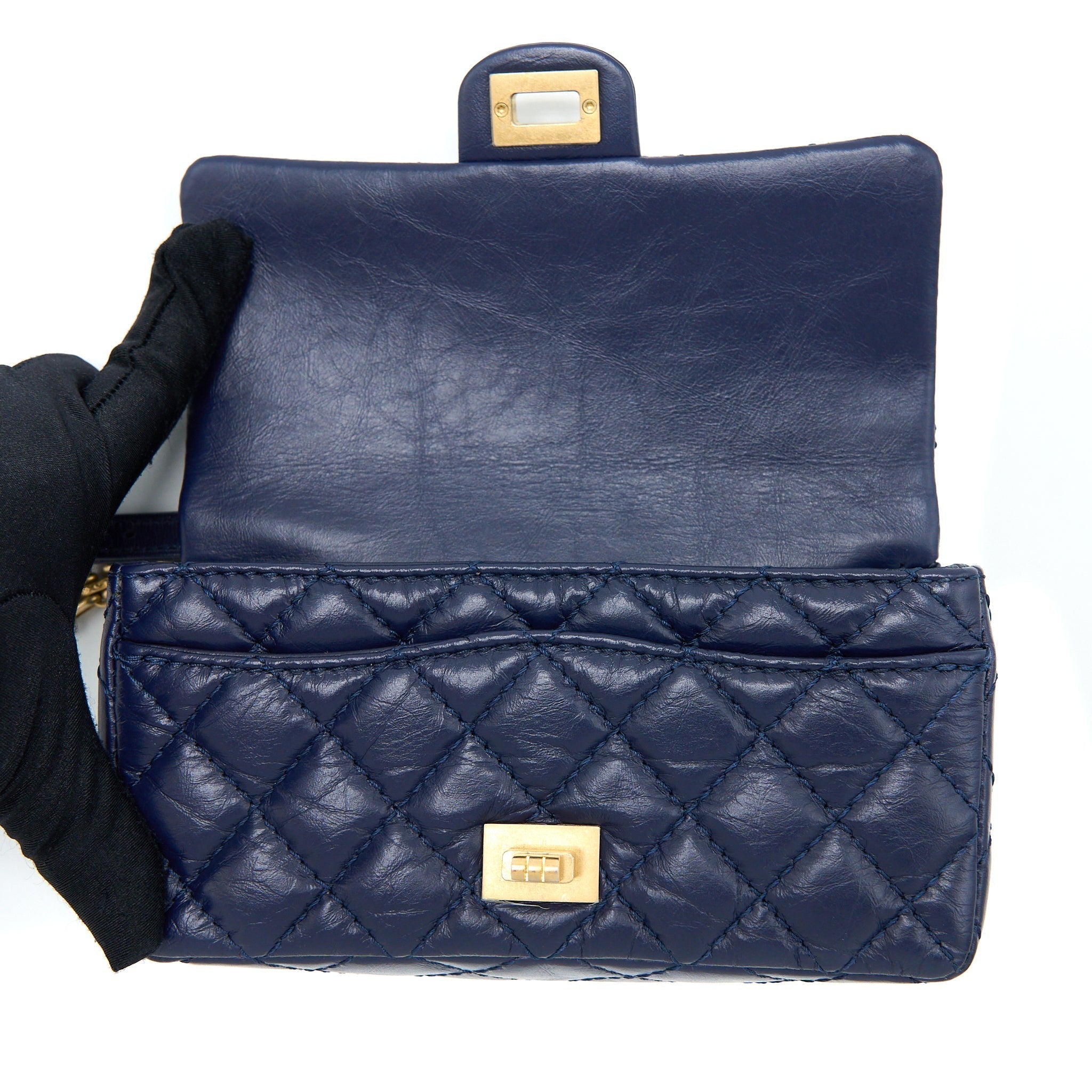 chanel-2-55-reissue-mini-waist-belt-bag-navy-ghw