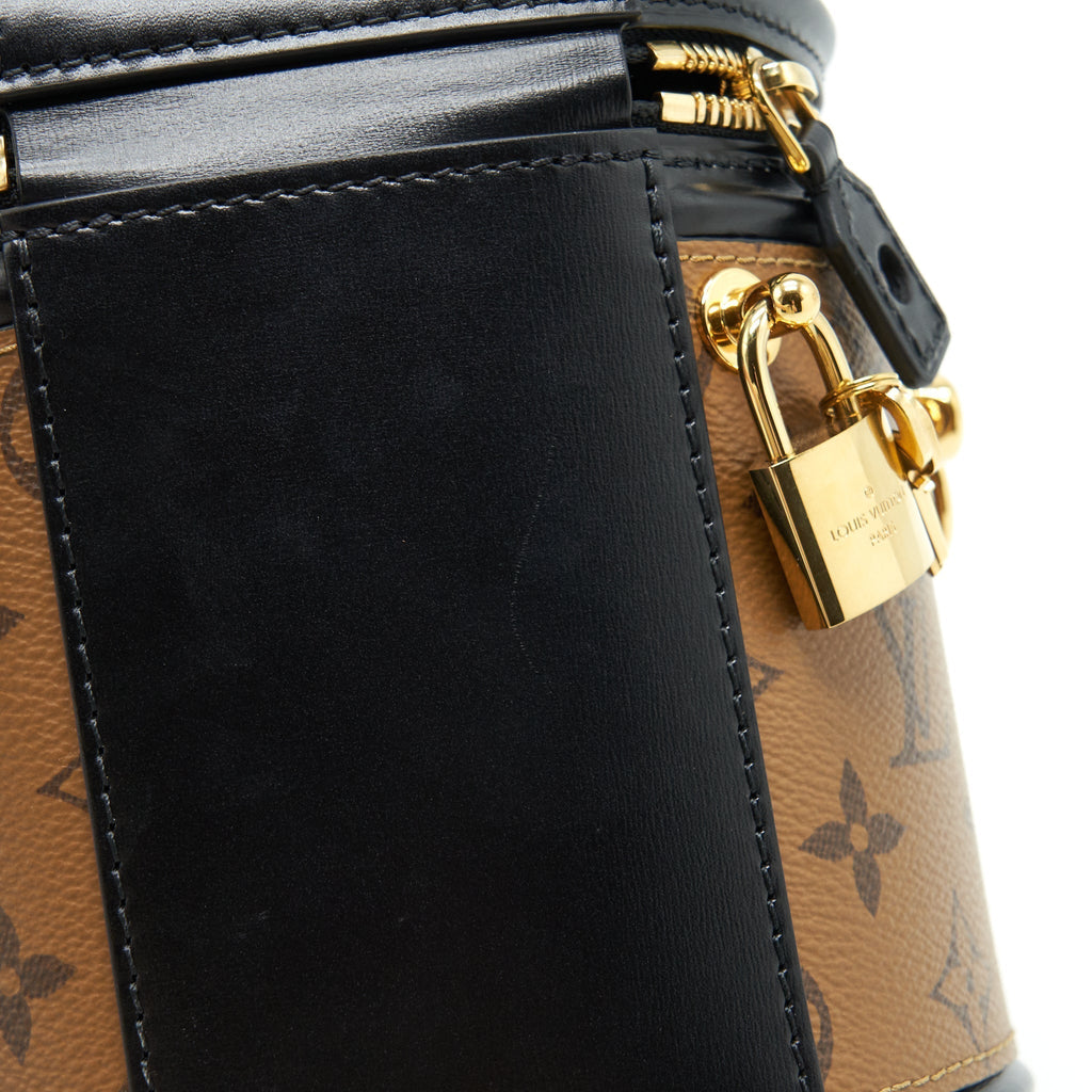 louis-vuitton-cannes-bucket-monogram-reverse