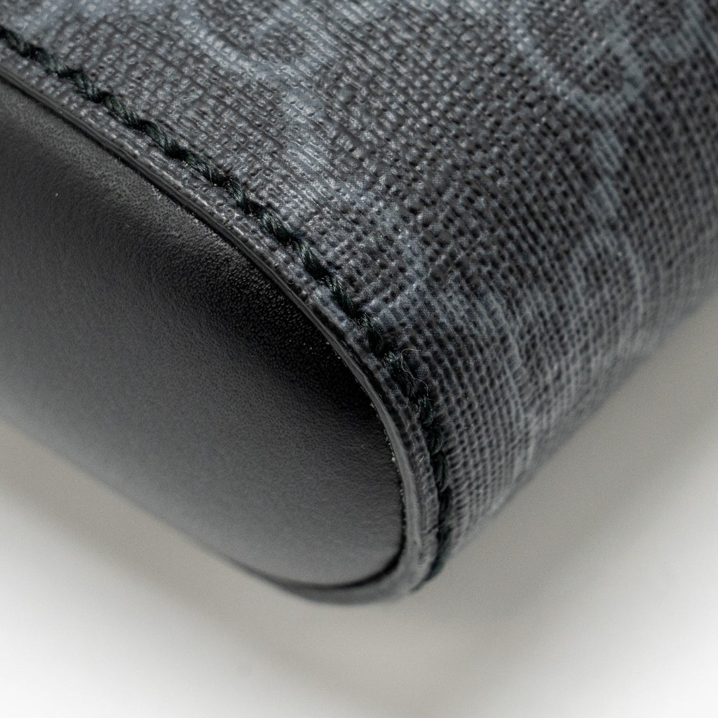 gucci-messenger-bag-gg-supreme-canvas-black-multicolour-shw