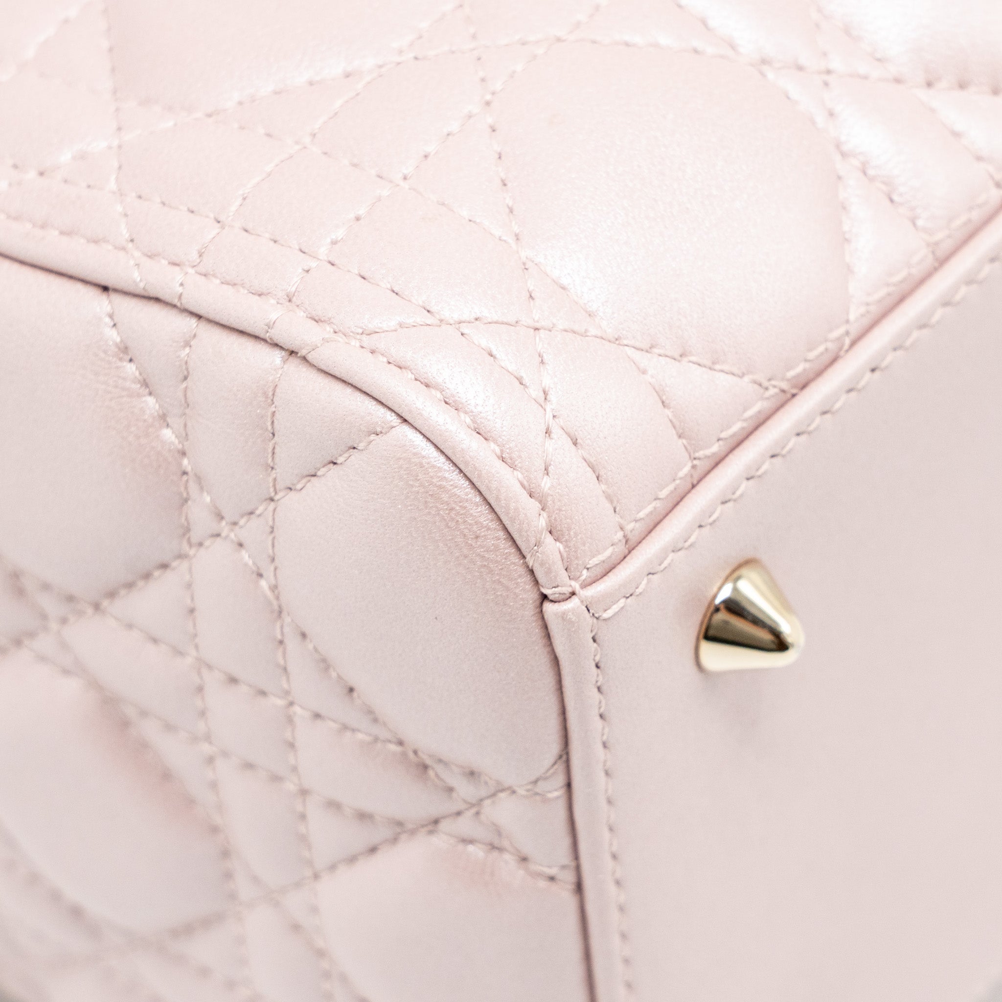 dior-medium-lady-dior-lambskin-iridescent-pink-lghw-1