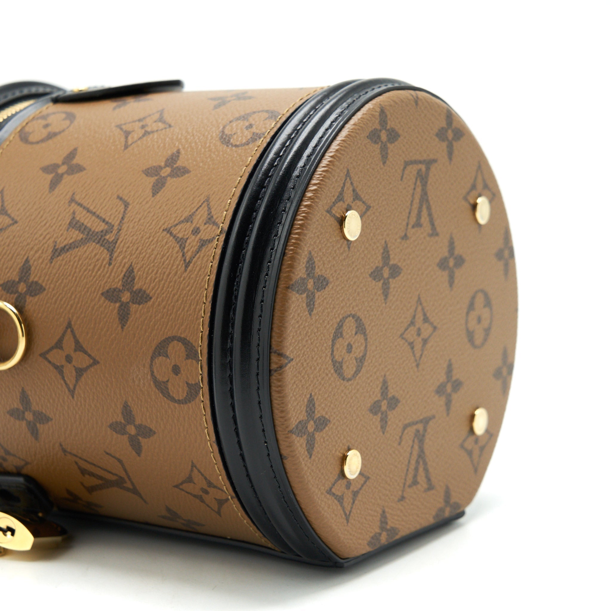 louis-vuitton-cannes-bucket-monogram-reverse