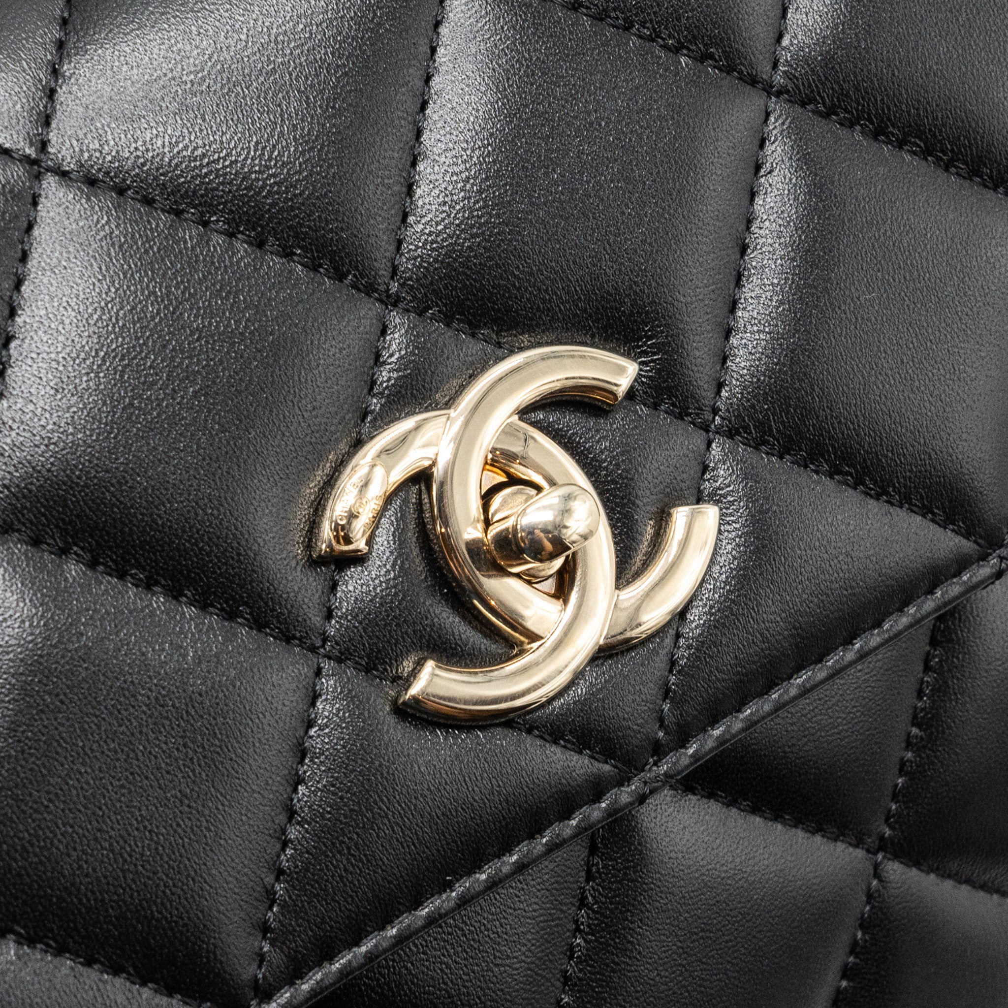 chanel-trendy-cc-flap-bag-with-top-handle-lambskin-black-lghw-microchip